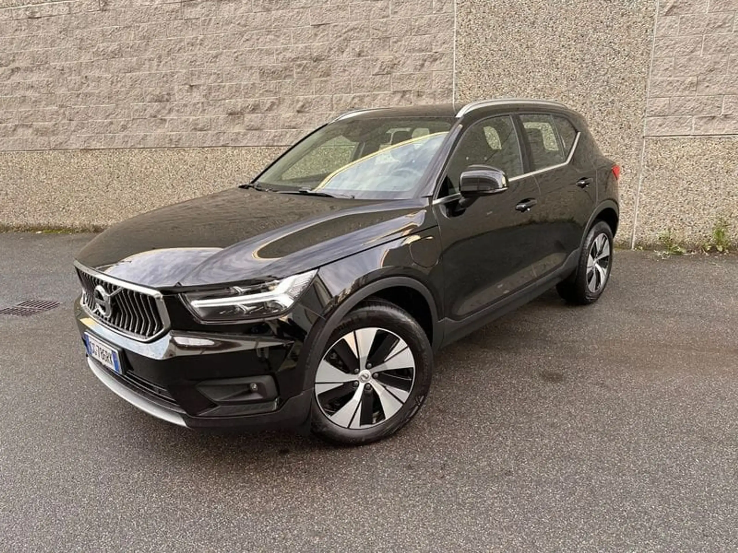 Volvo - XC40