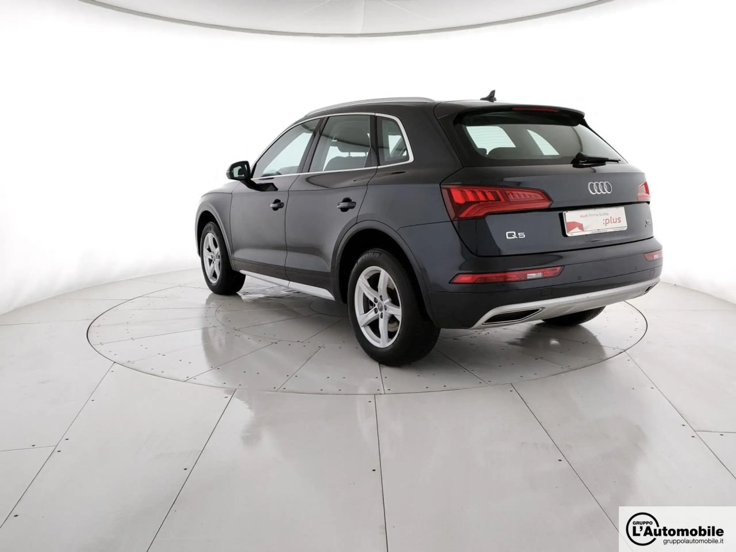 Audi - Q5