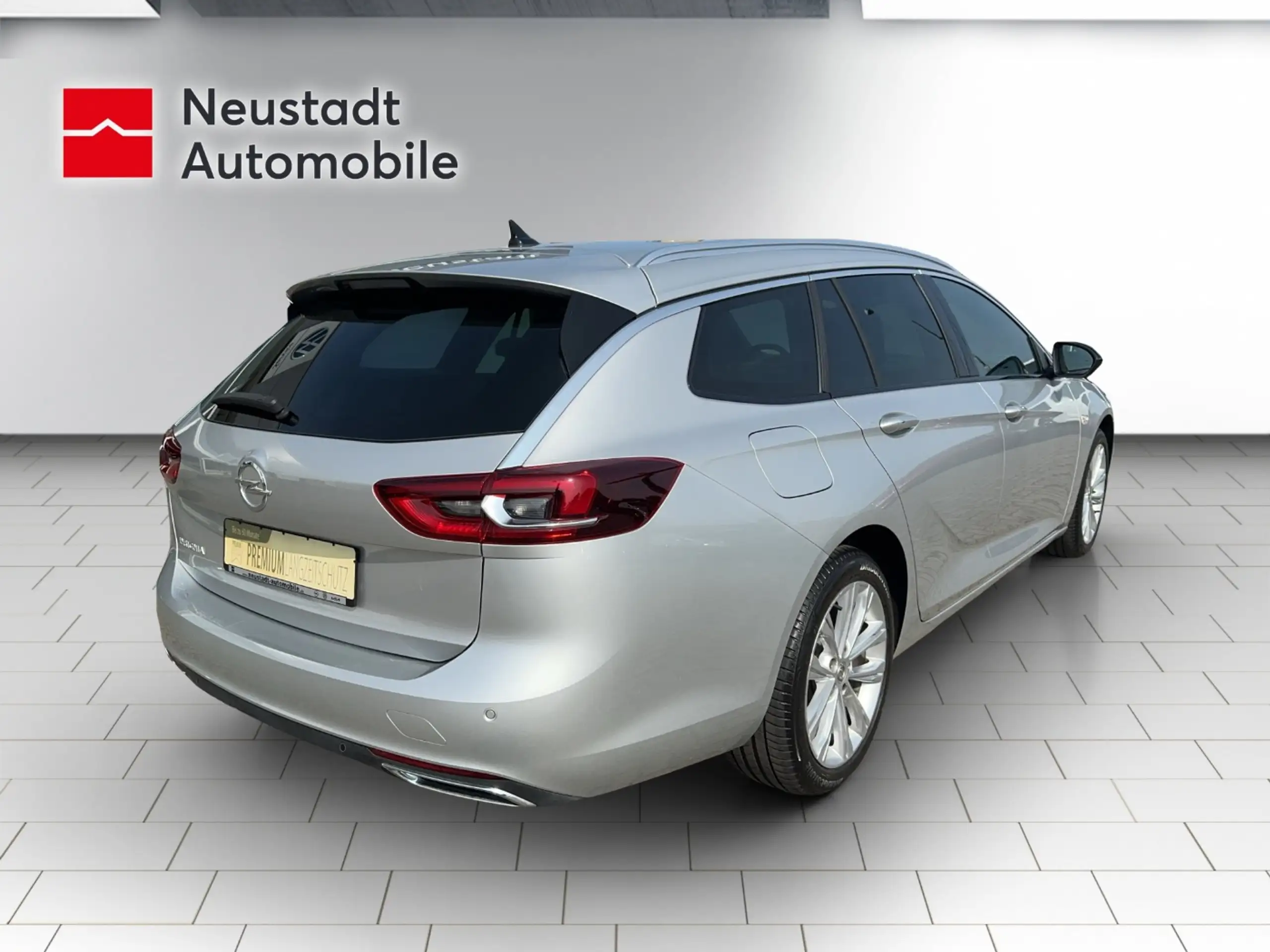 Opel - Insignia