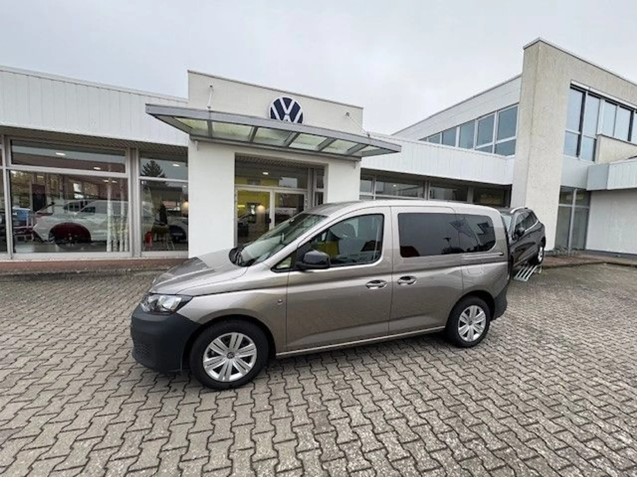 Volkswagen Caddy 2023