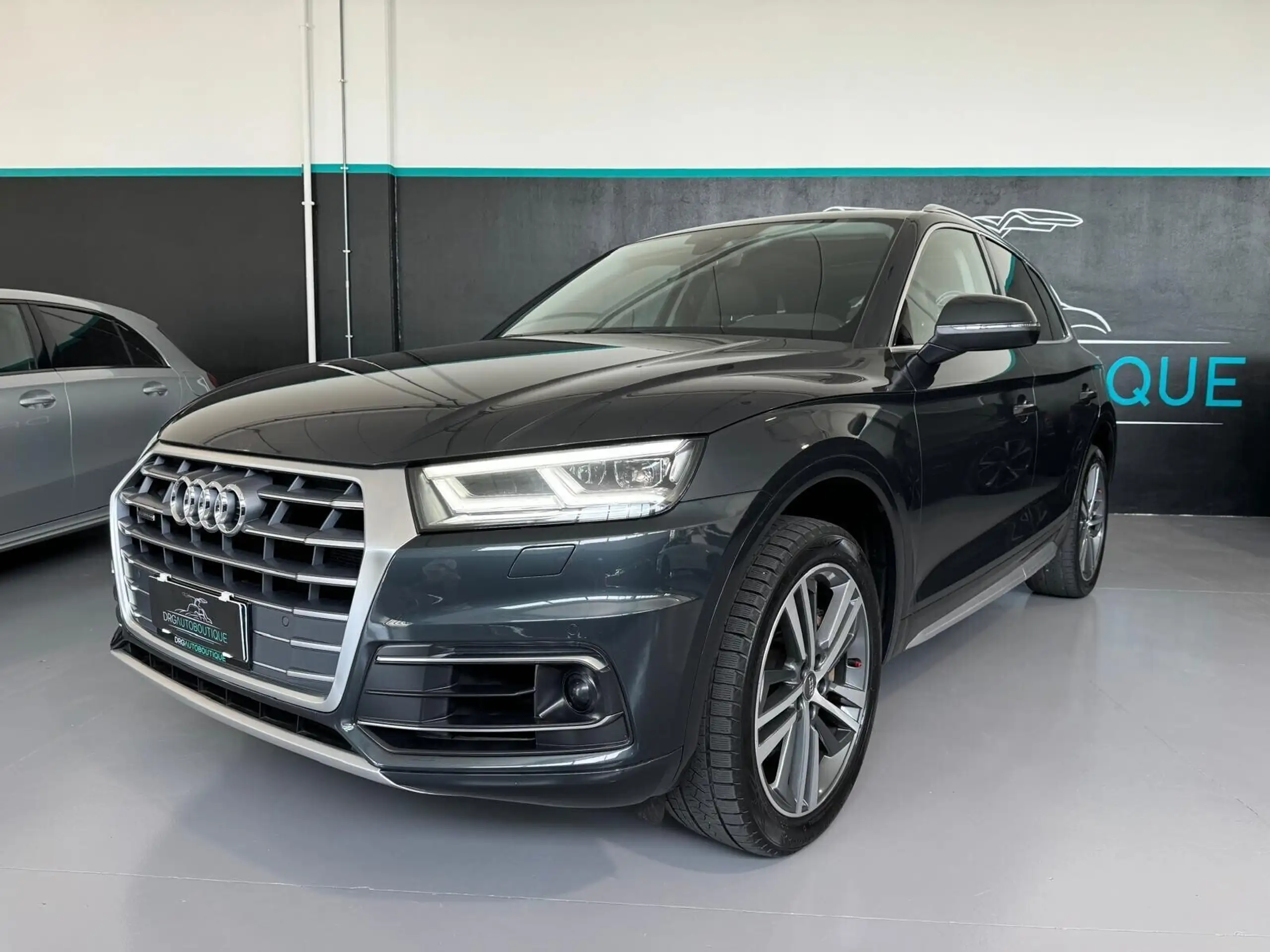 Audi - Q5