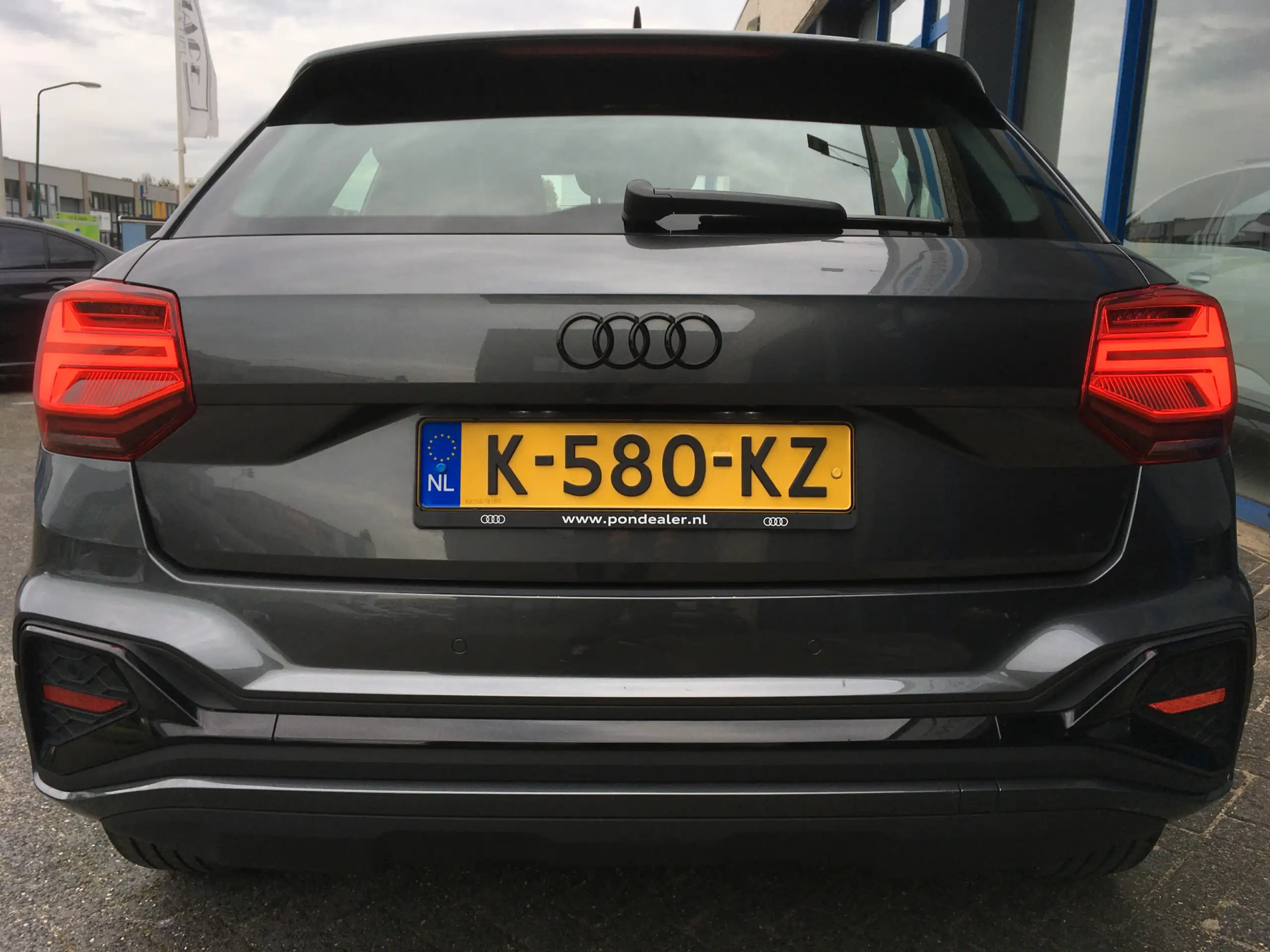 Audi - Q2