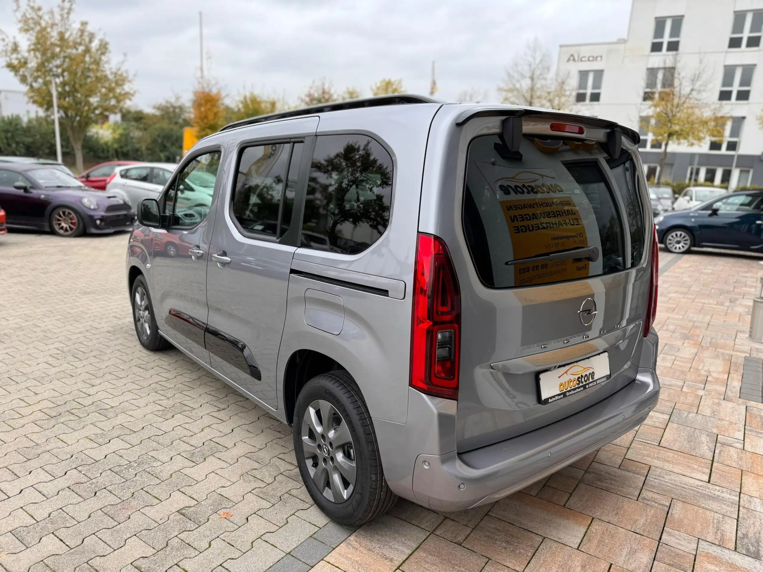 Opel - Combo Life