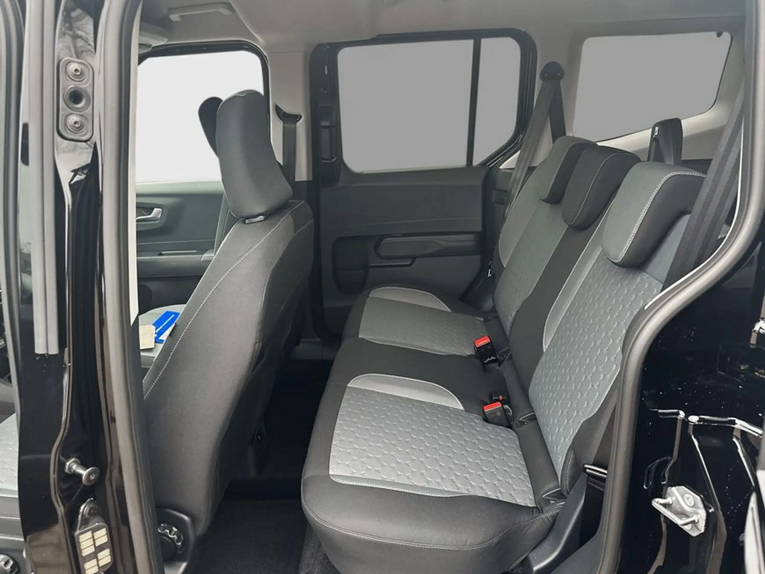 Ford - Tourneo Courier