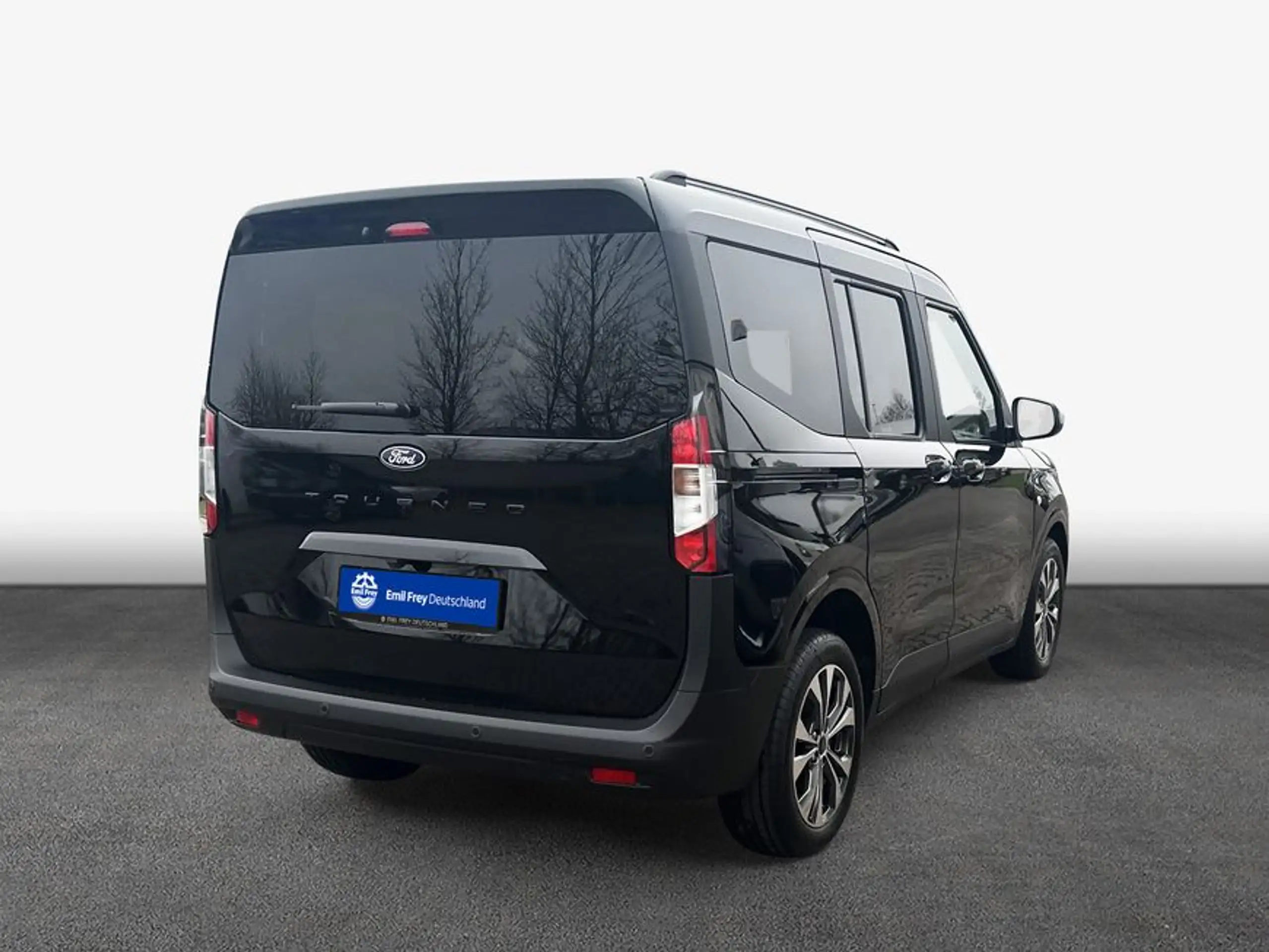 Ford - Tourneo Courier