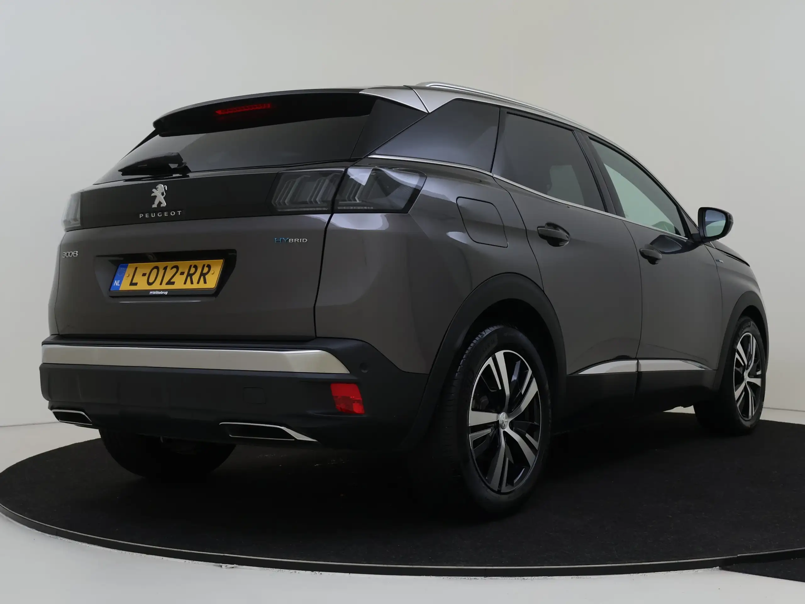 Peugeot - 3008