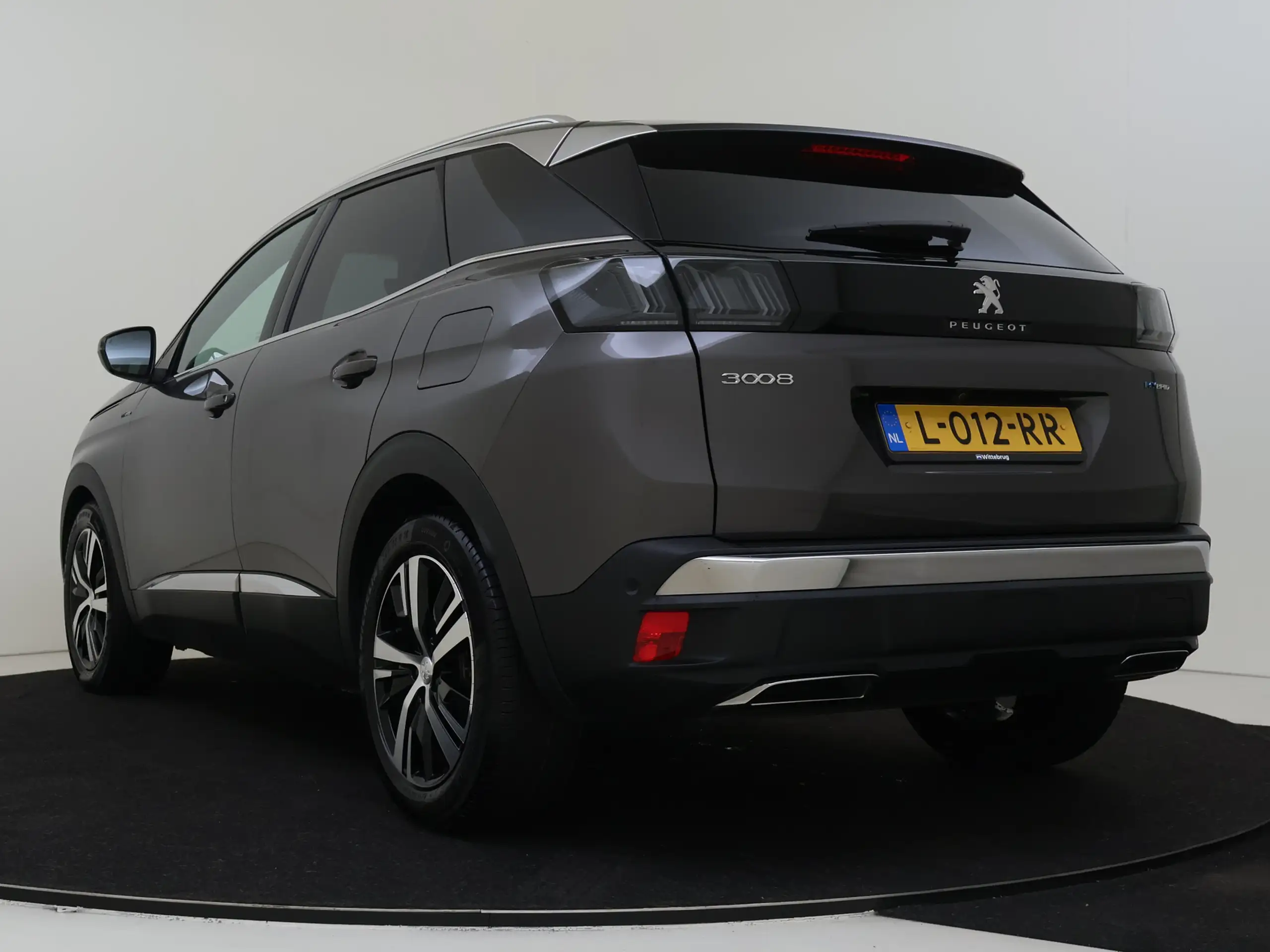 Peugeot - 3008