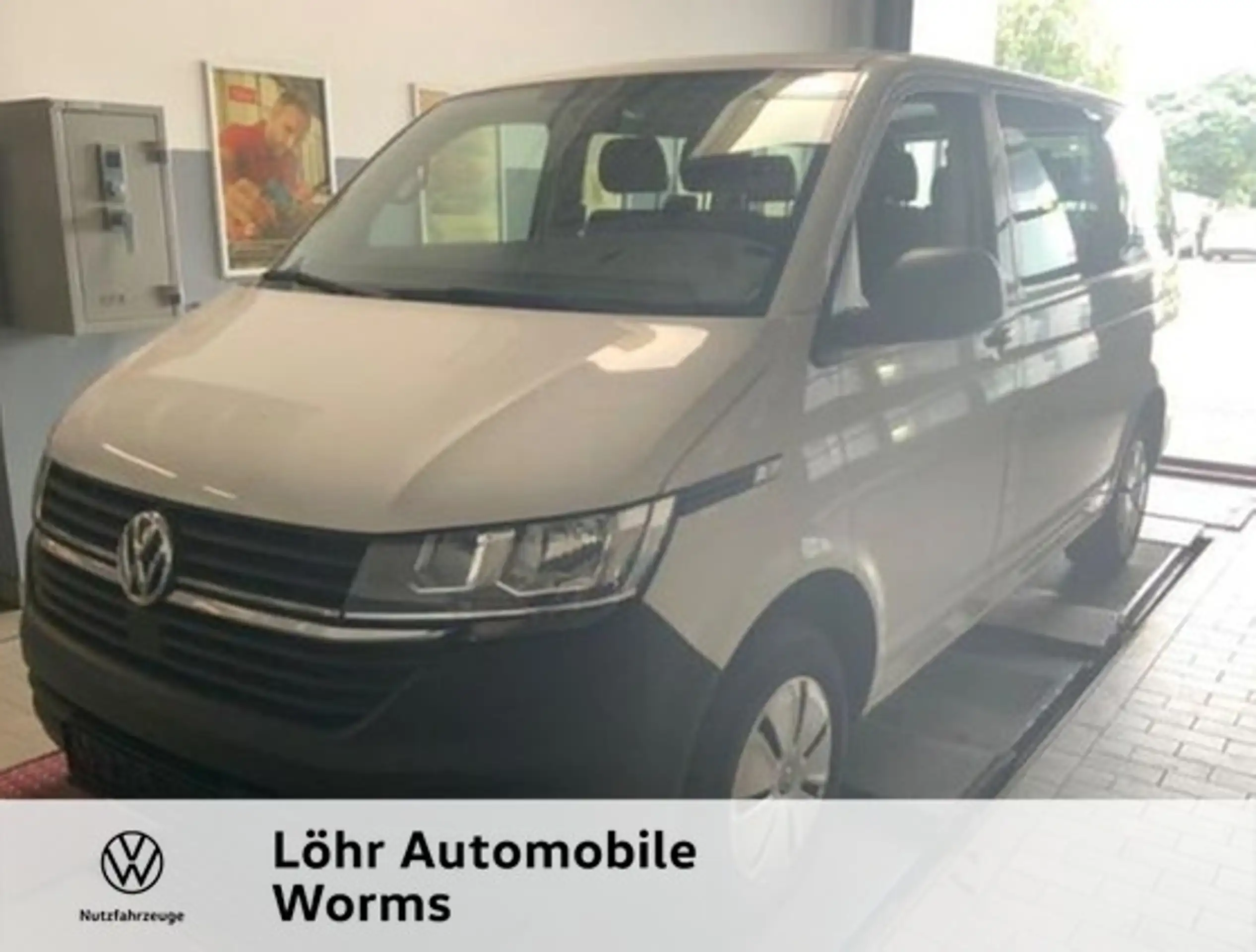 Volkswagen - T6.1 Transporter