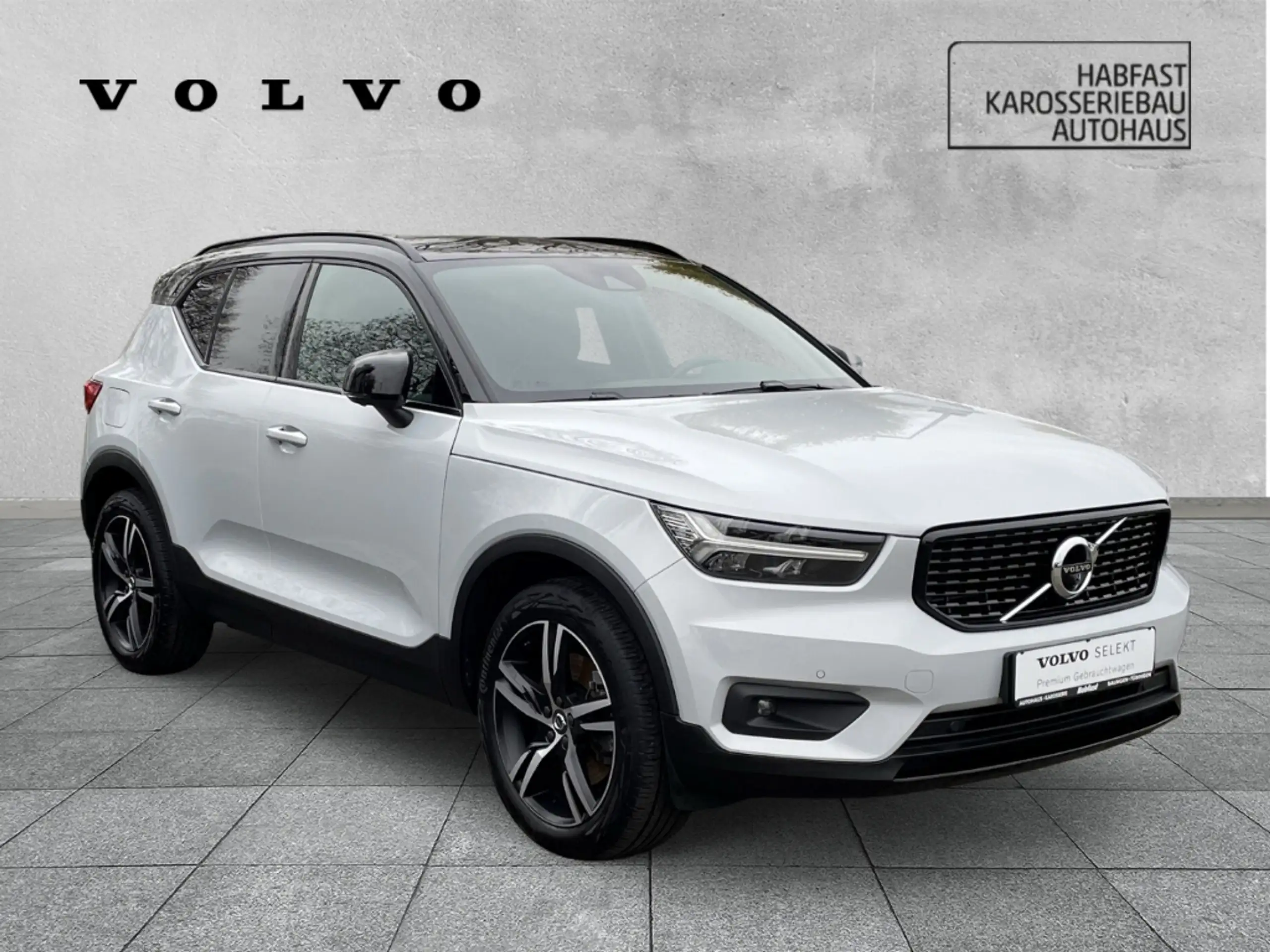 Volvo - XC40