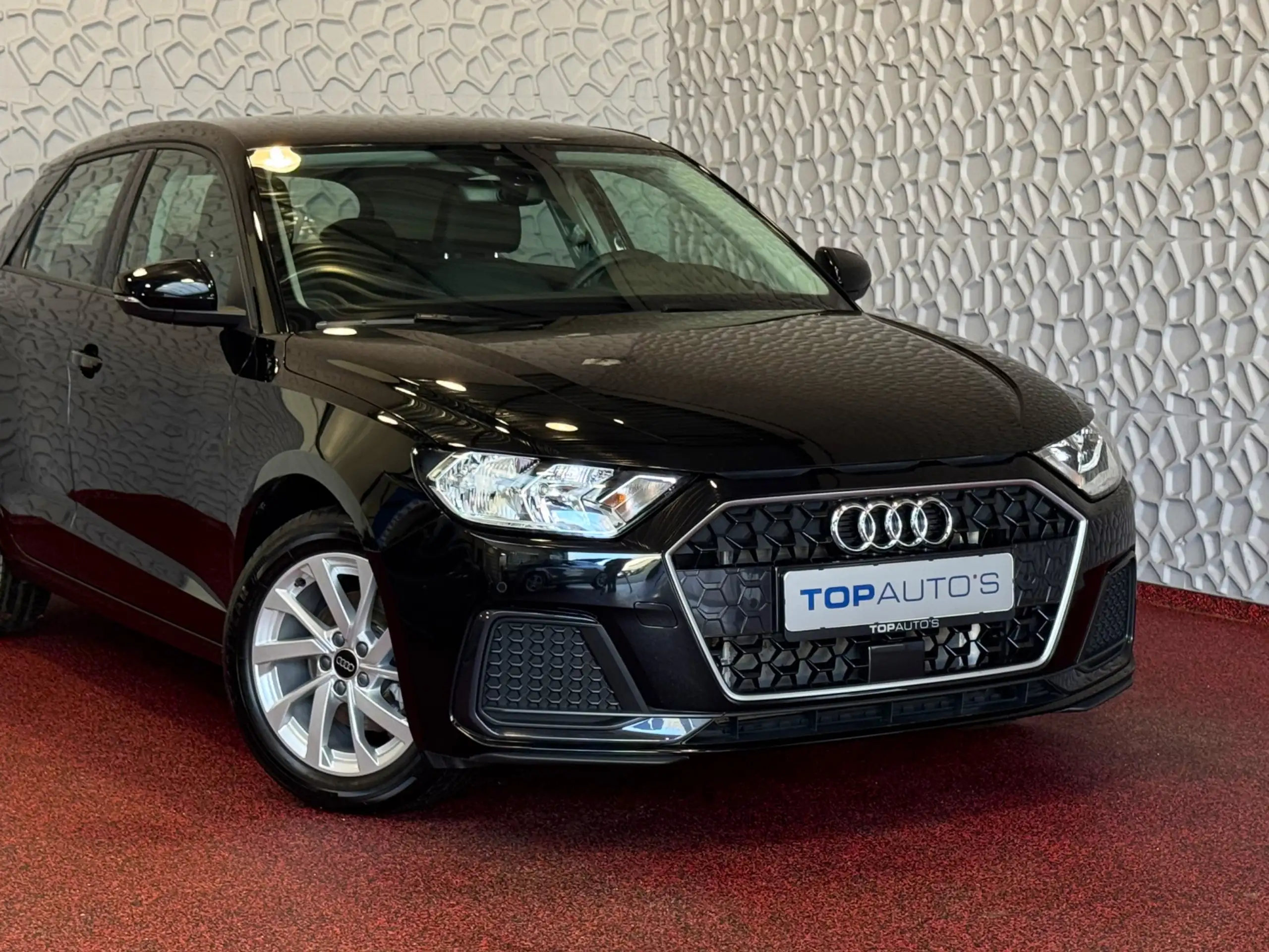 Audi - A1