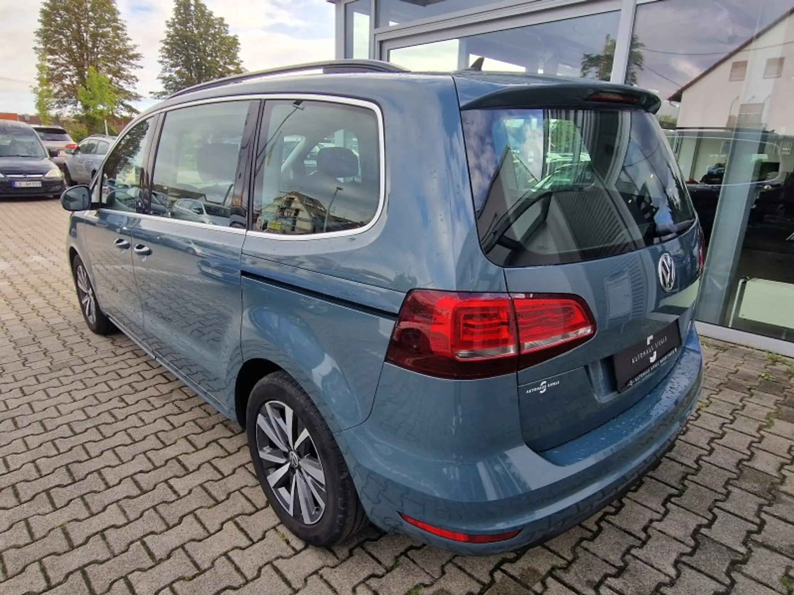 Volkswagen - Sharan