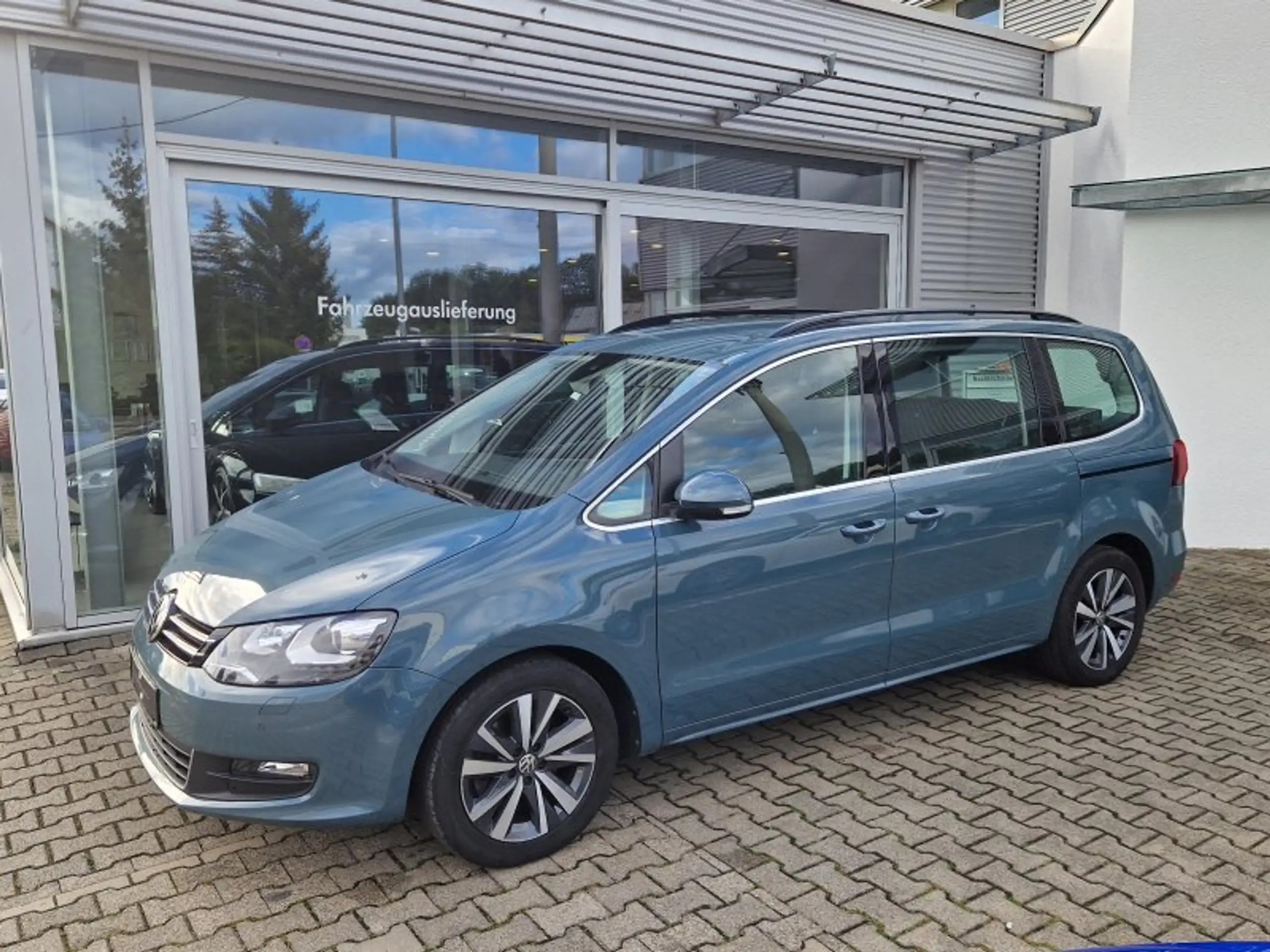 Volkswagen - Sharan