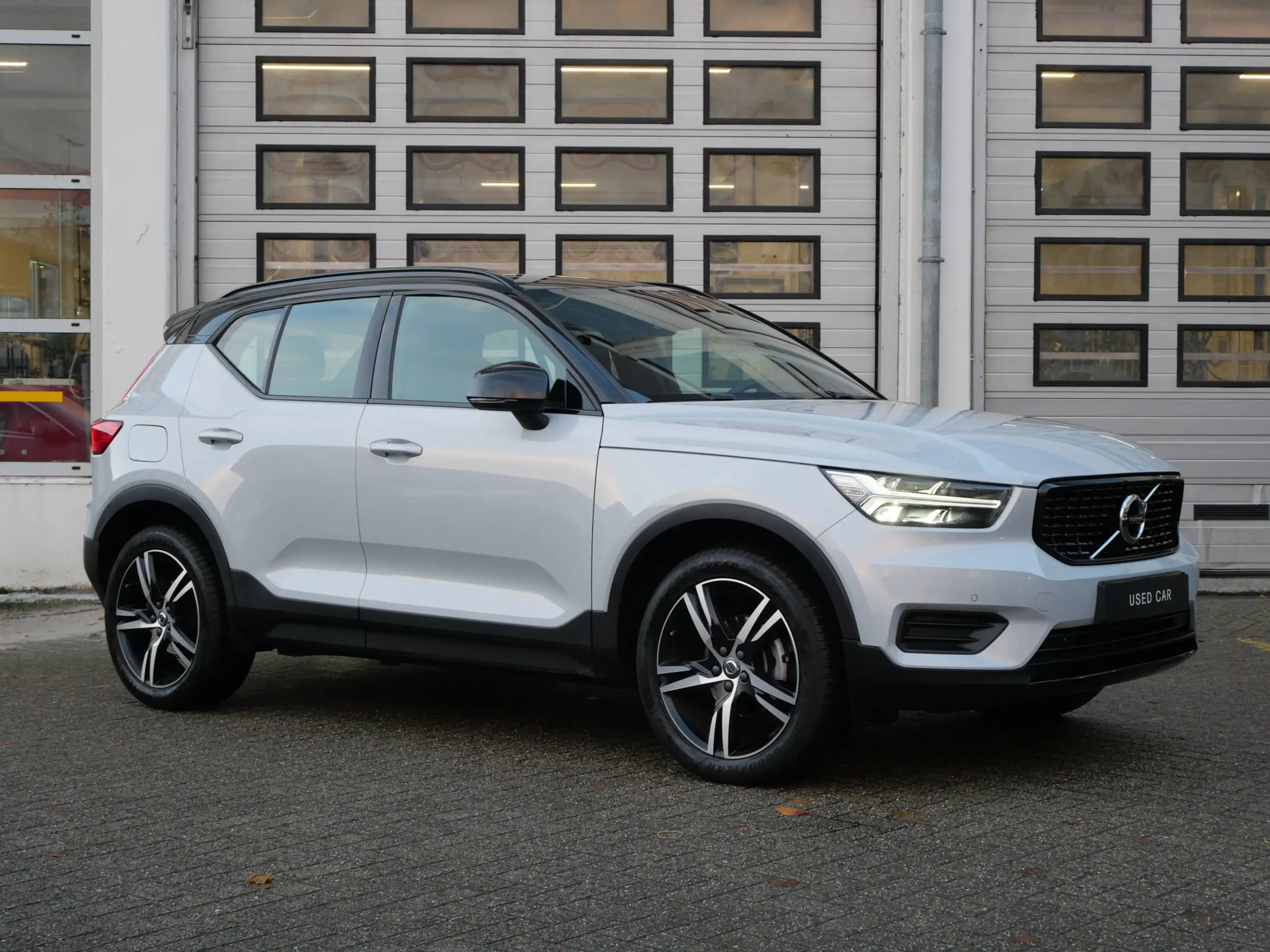 Volvo - XC40