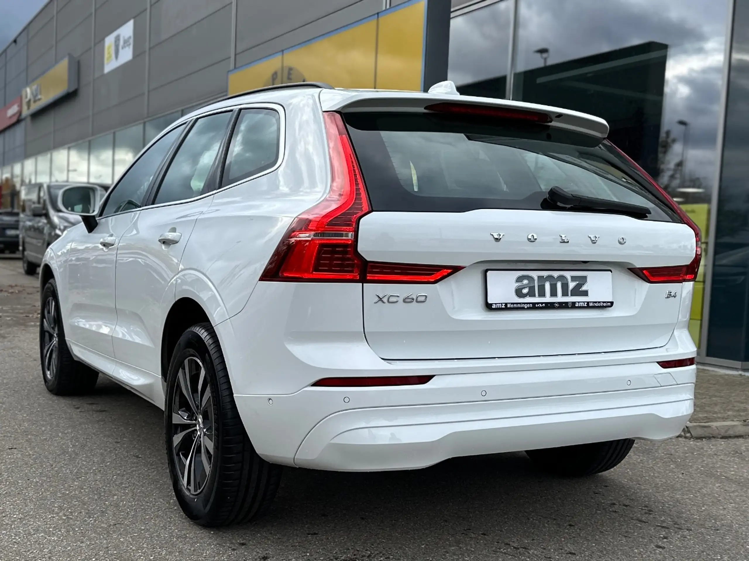 Volvo - XC60