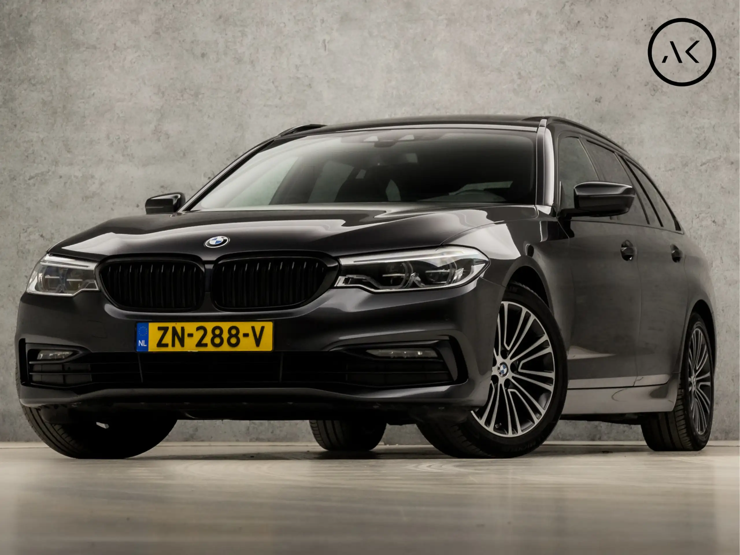 BMW 520 2019