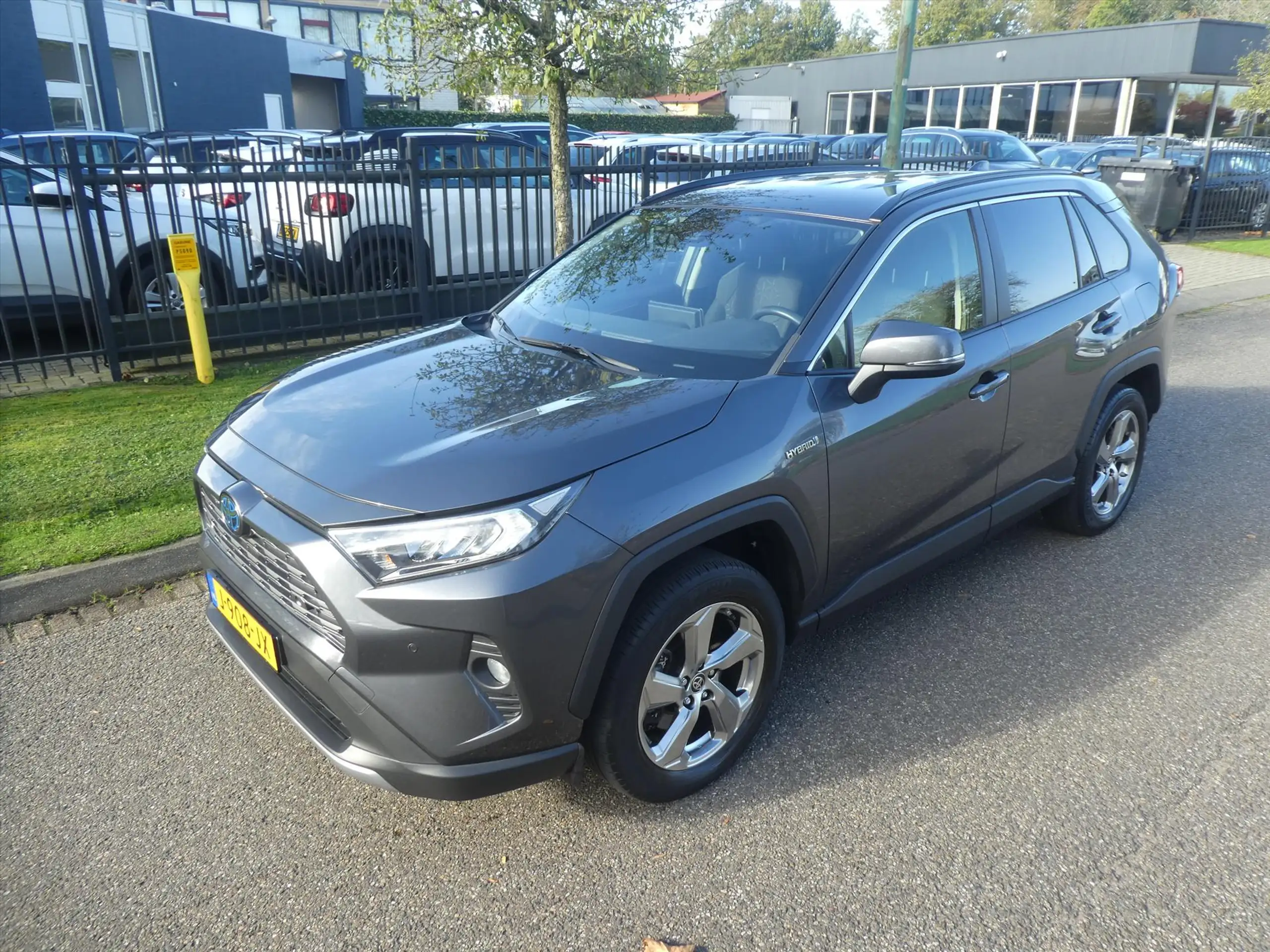 Toyota - RAV 4