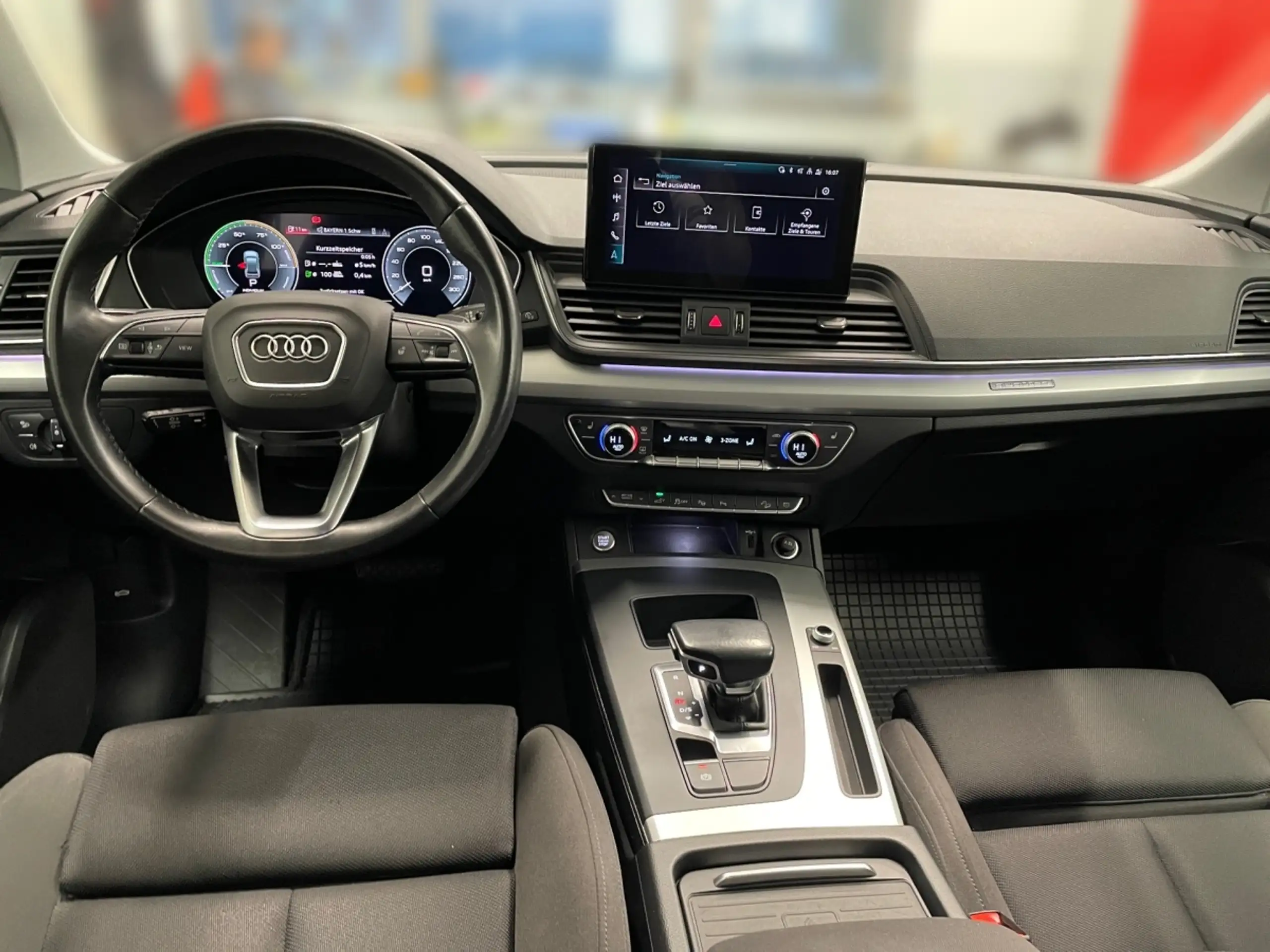 Audi - Q5