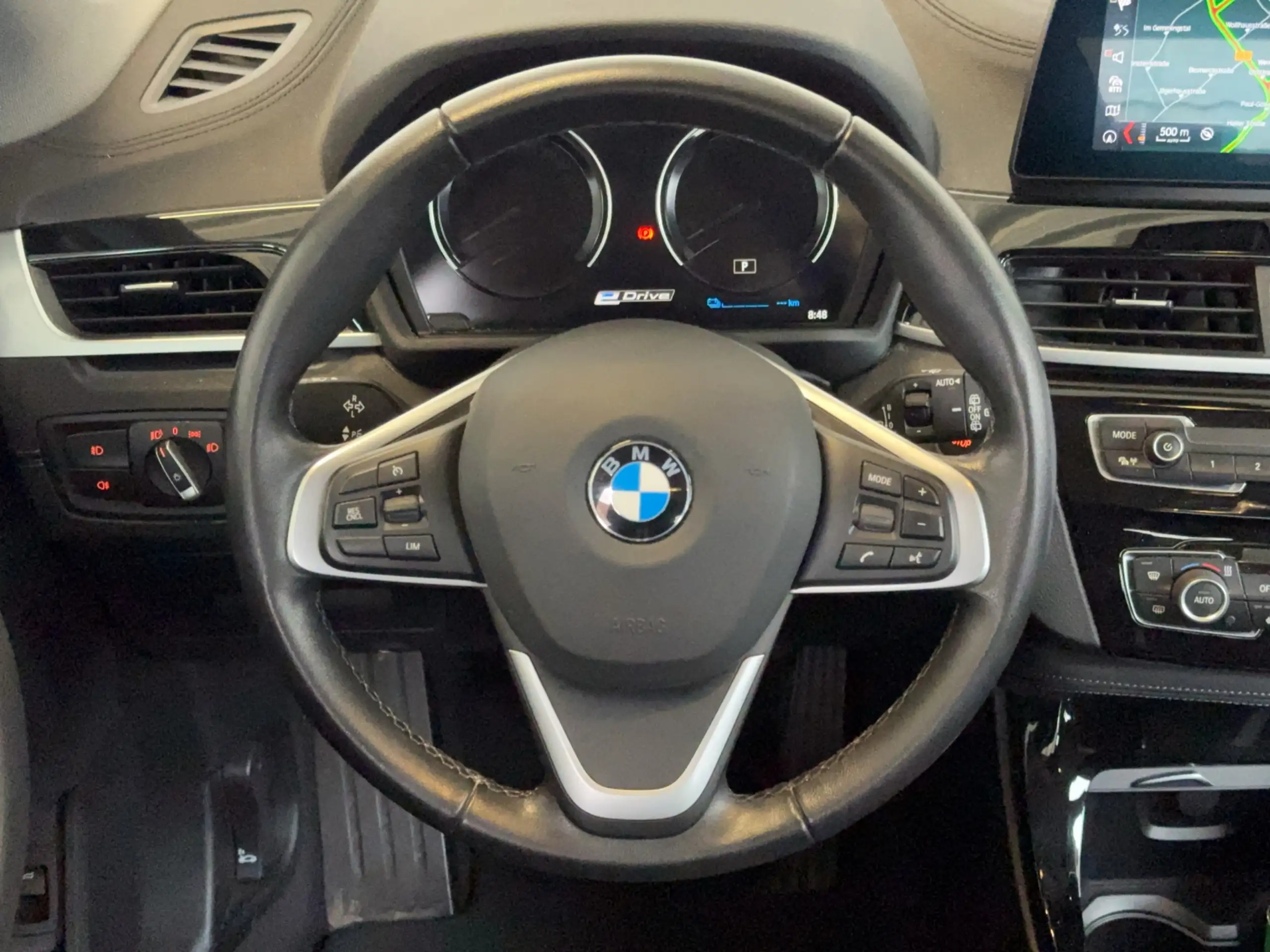 BMW - X1