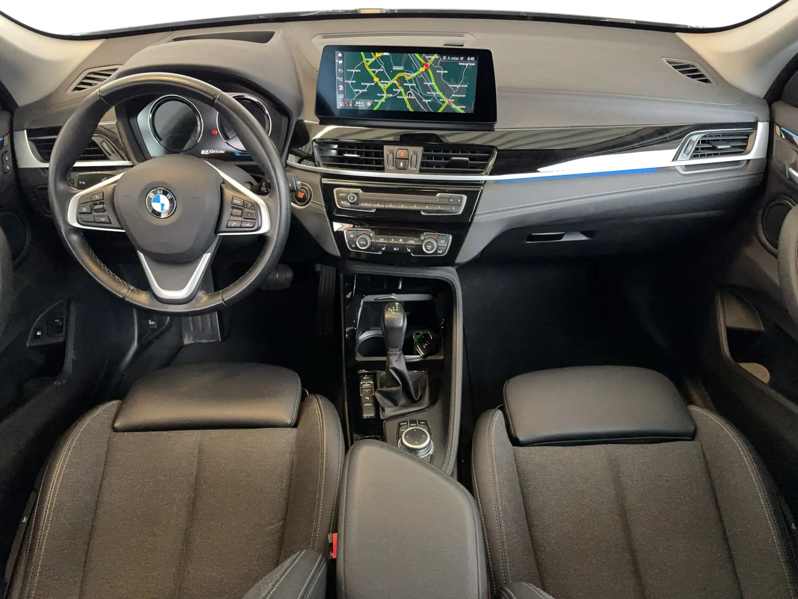 BMW - X1