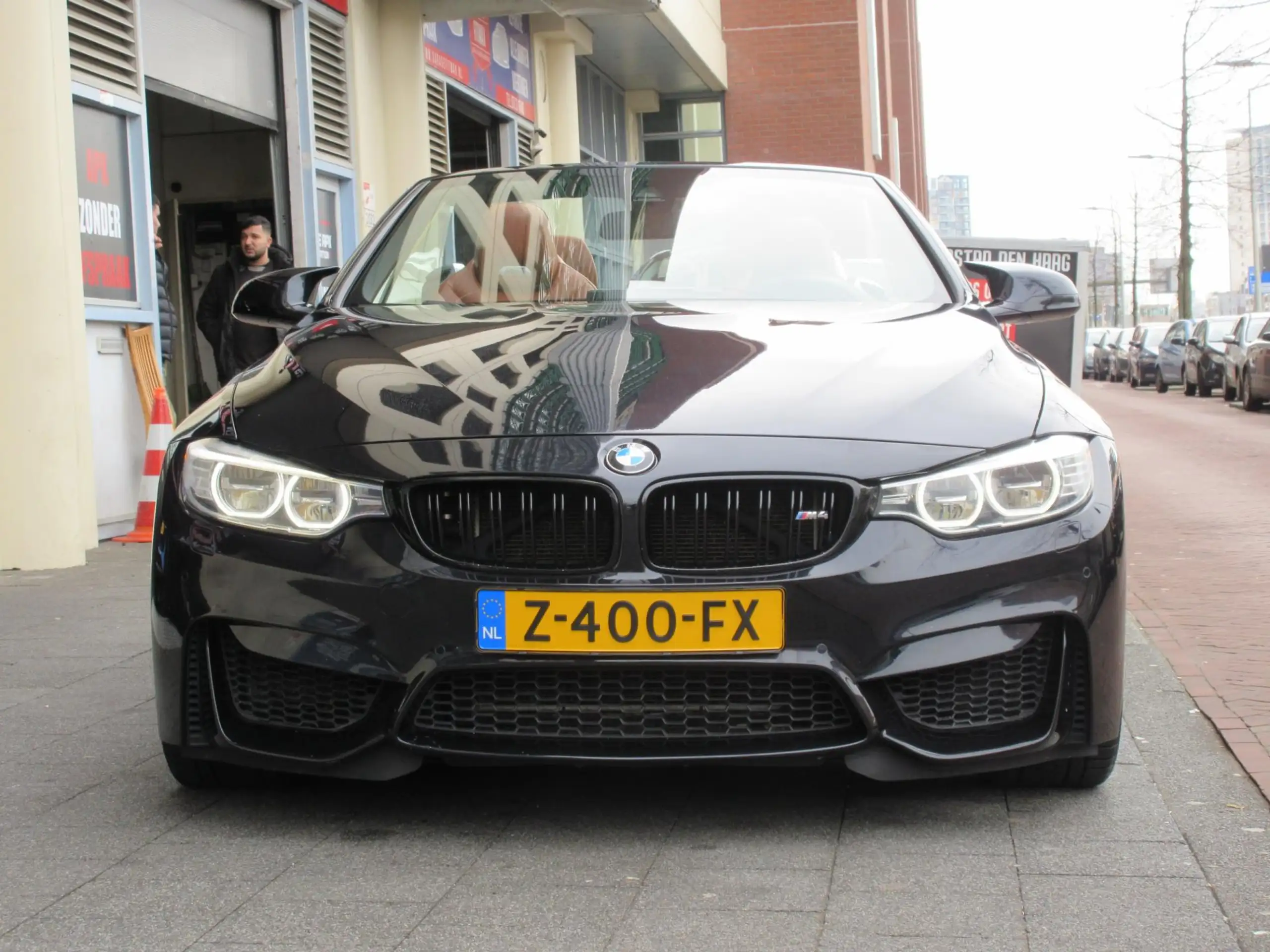 BMW - M4