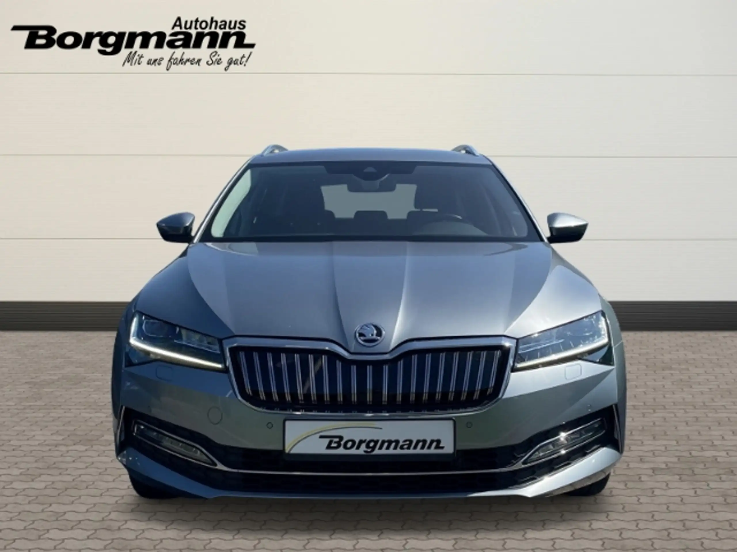 Skoda - Superb