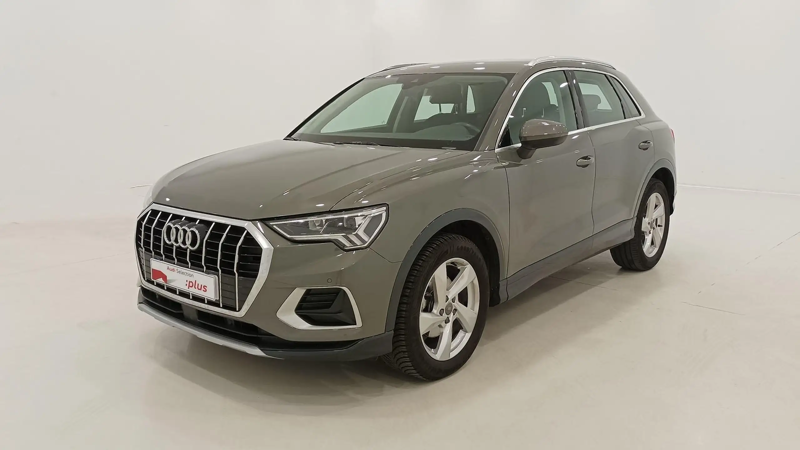 Audi - Q3