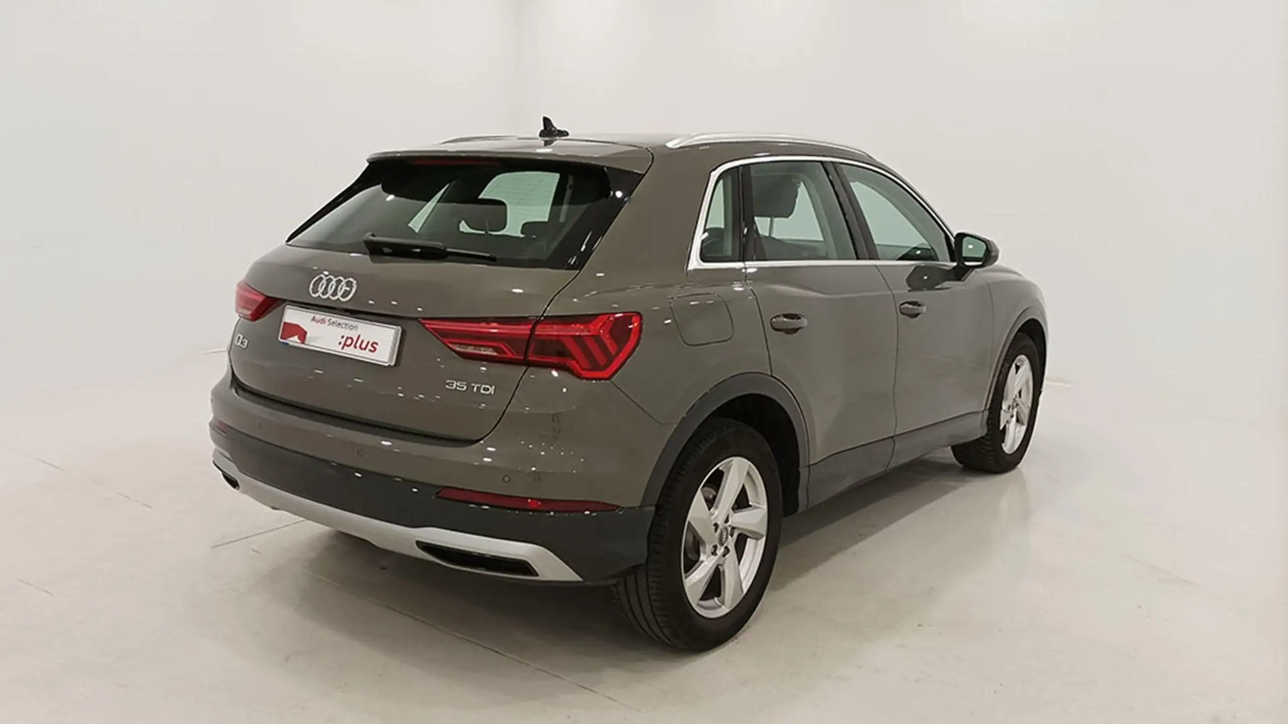 Audi - Q3