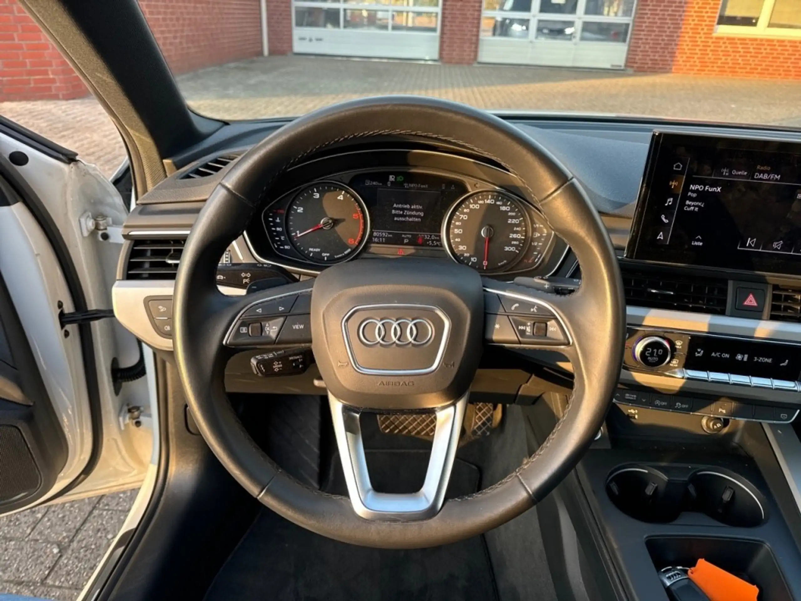 Audi - A4