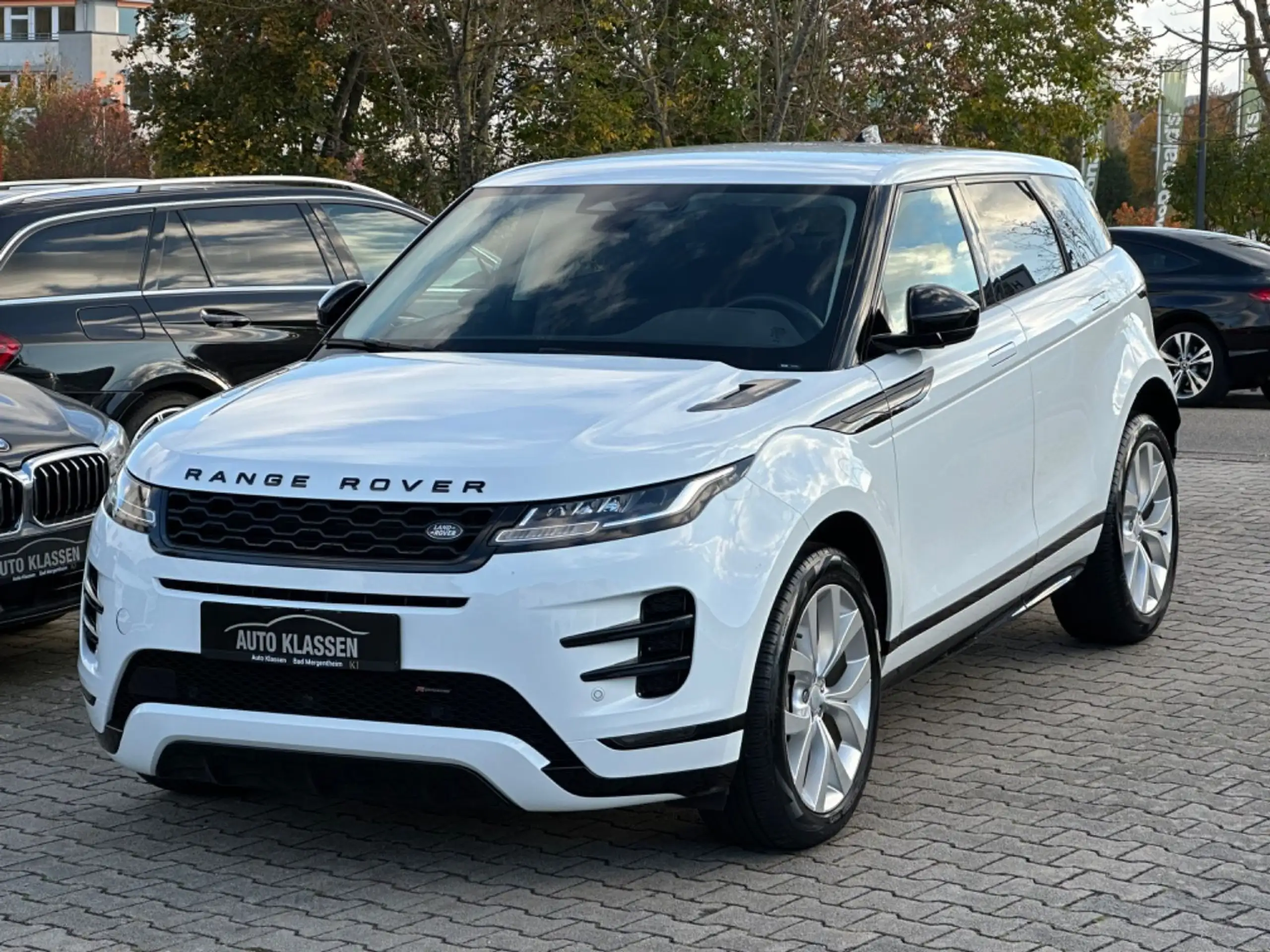 Land Rover - Range Rover Evoque