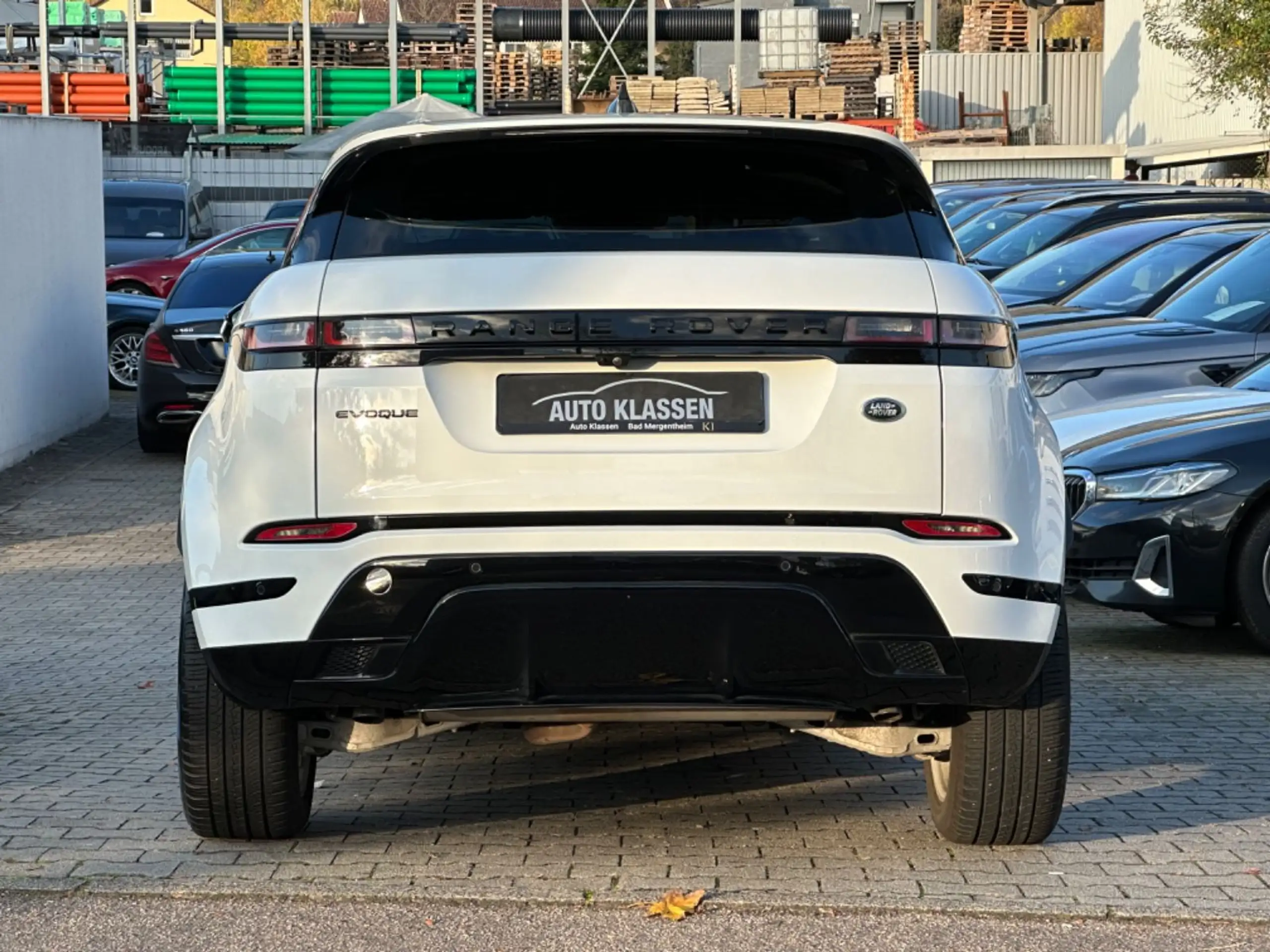 Land Rover - Range Rover Evoque