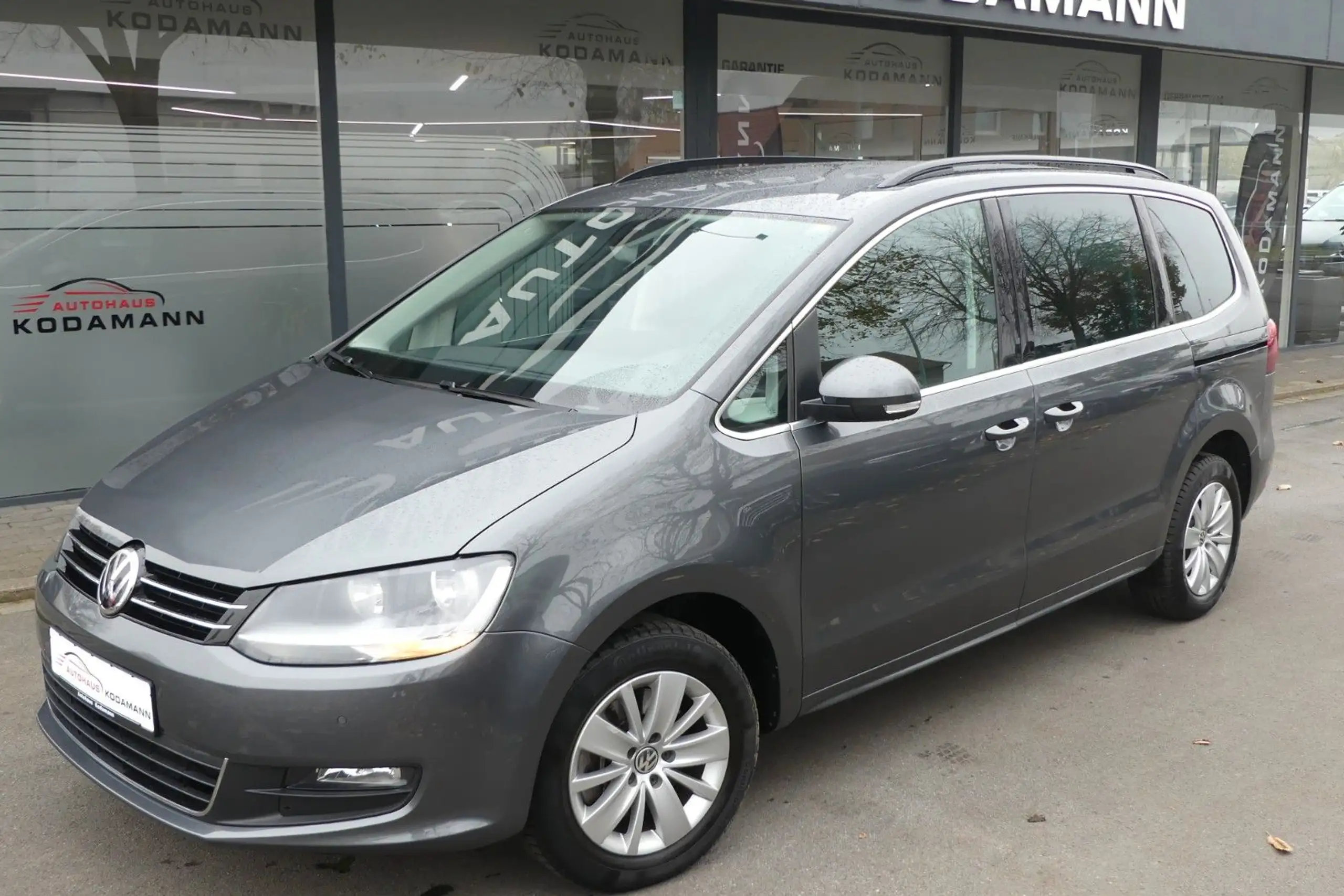 Volkswagen - Sharan