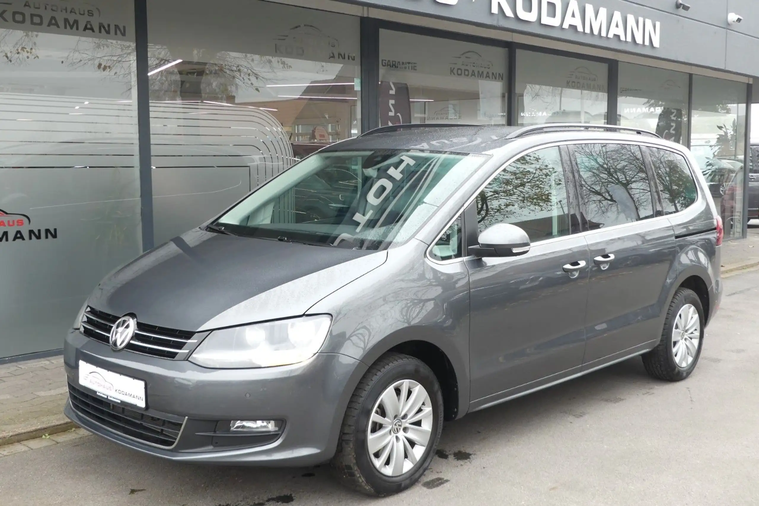 Volkswagen - Sharan