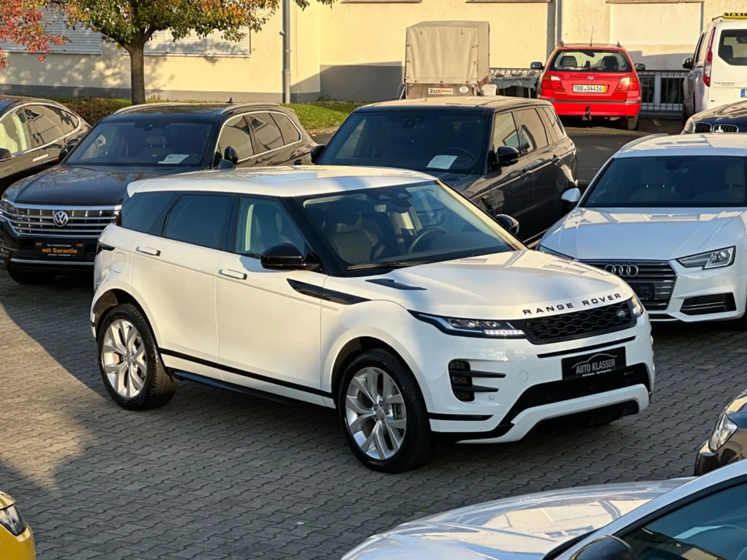 Land Rover - Range Rover Evoque