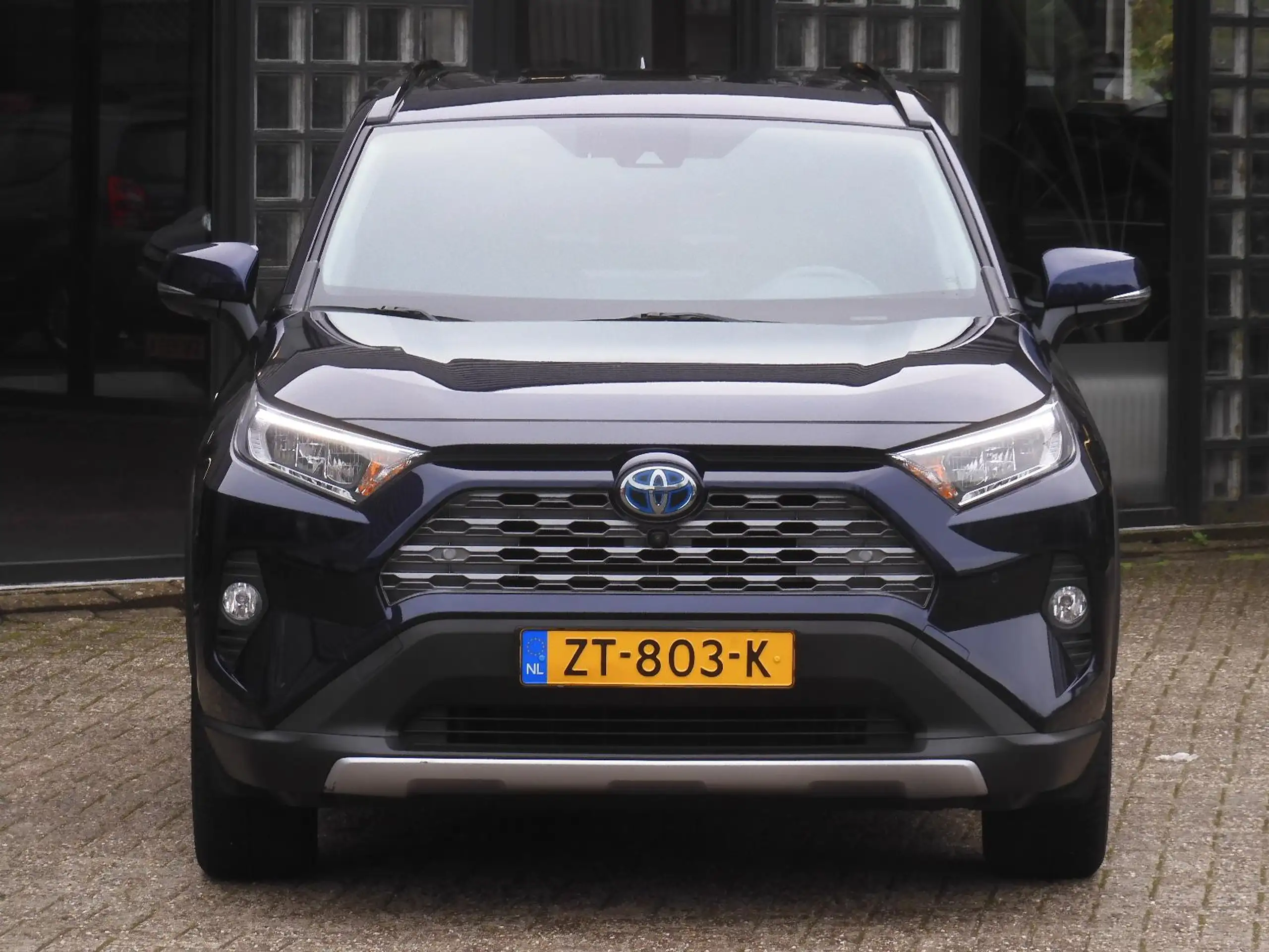 Toyota - RAV 4