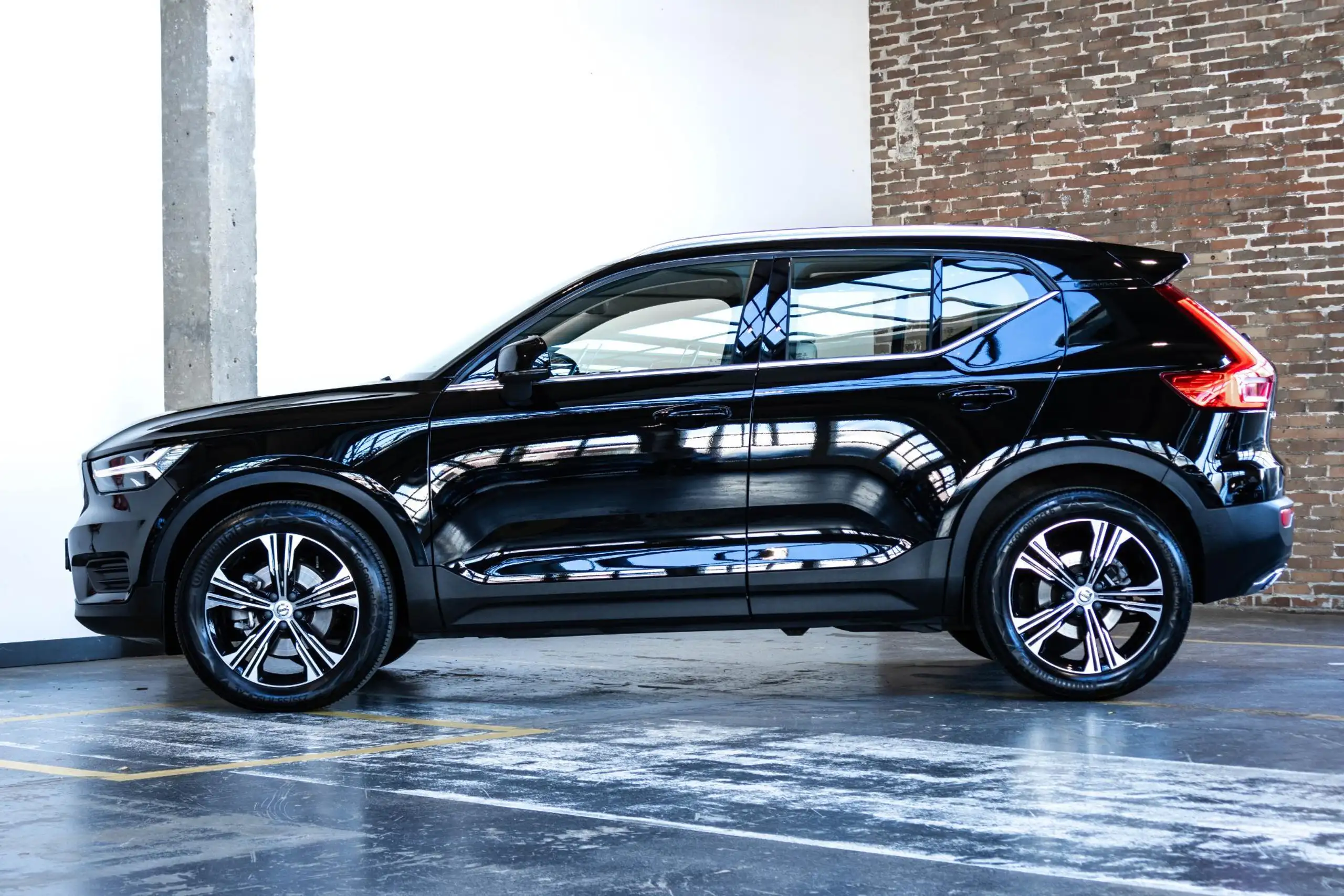 Volvo - XC40