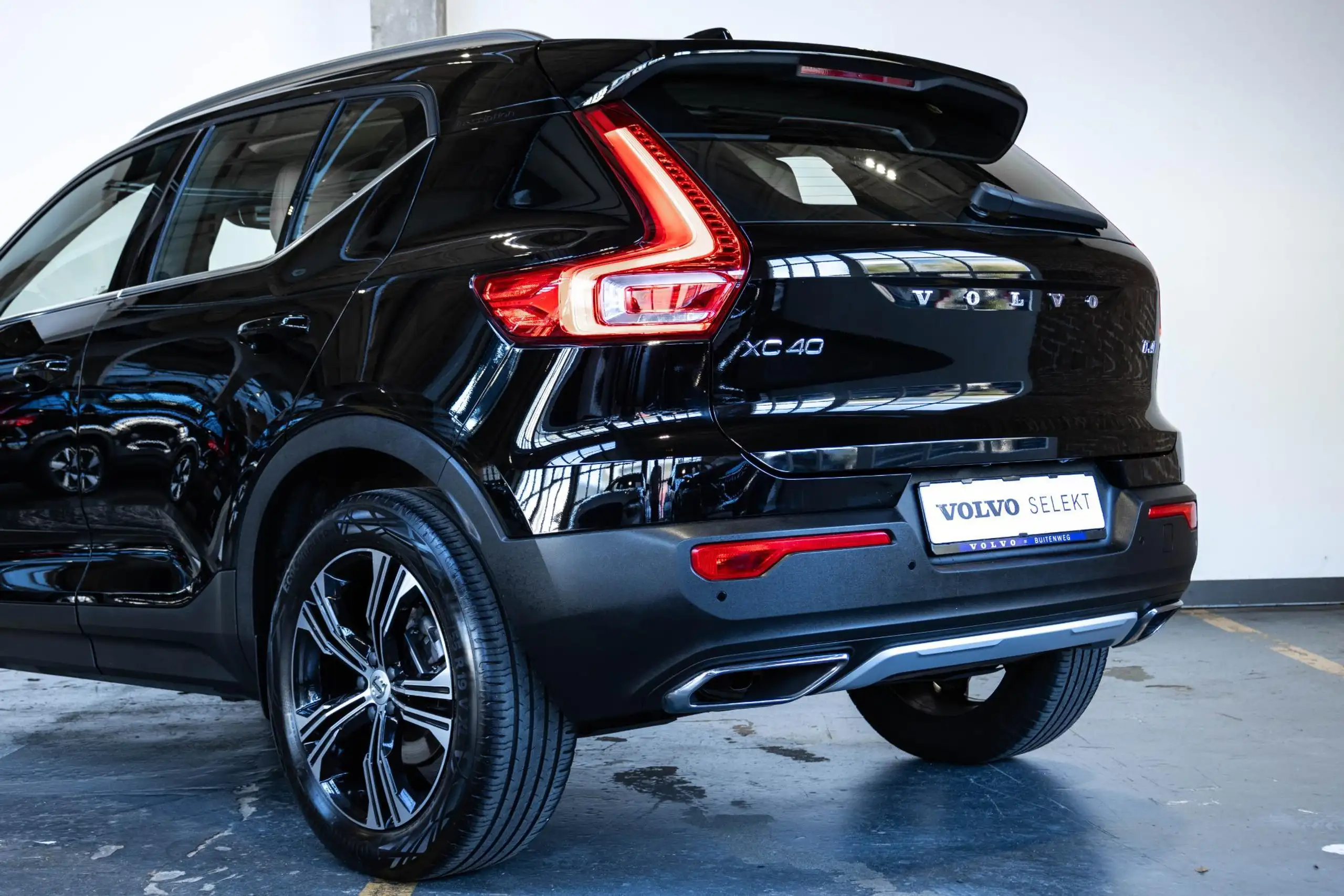 Volvo - XC40