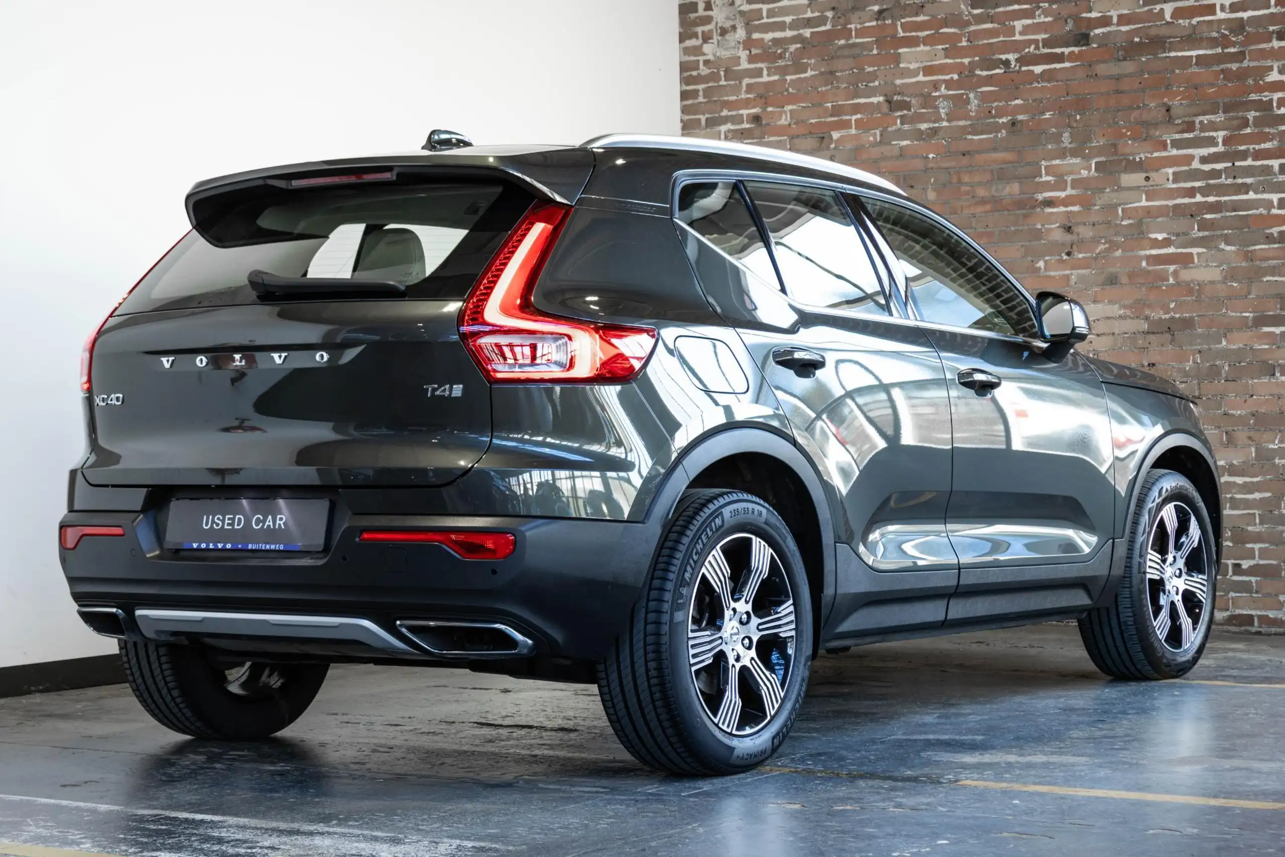 Volvo - XC40