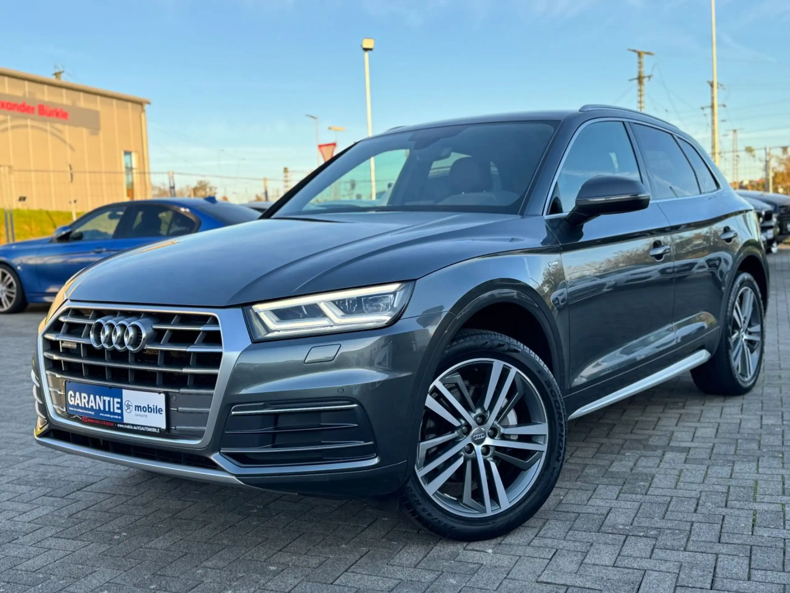 Audi - Q5