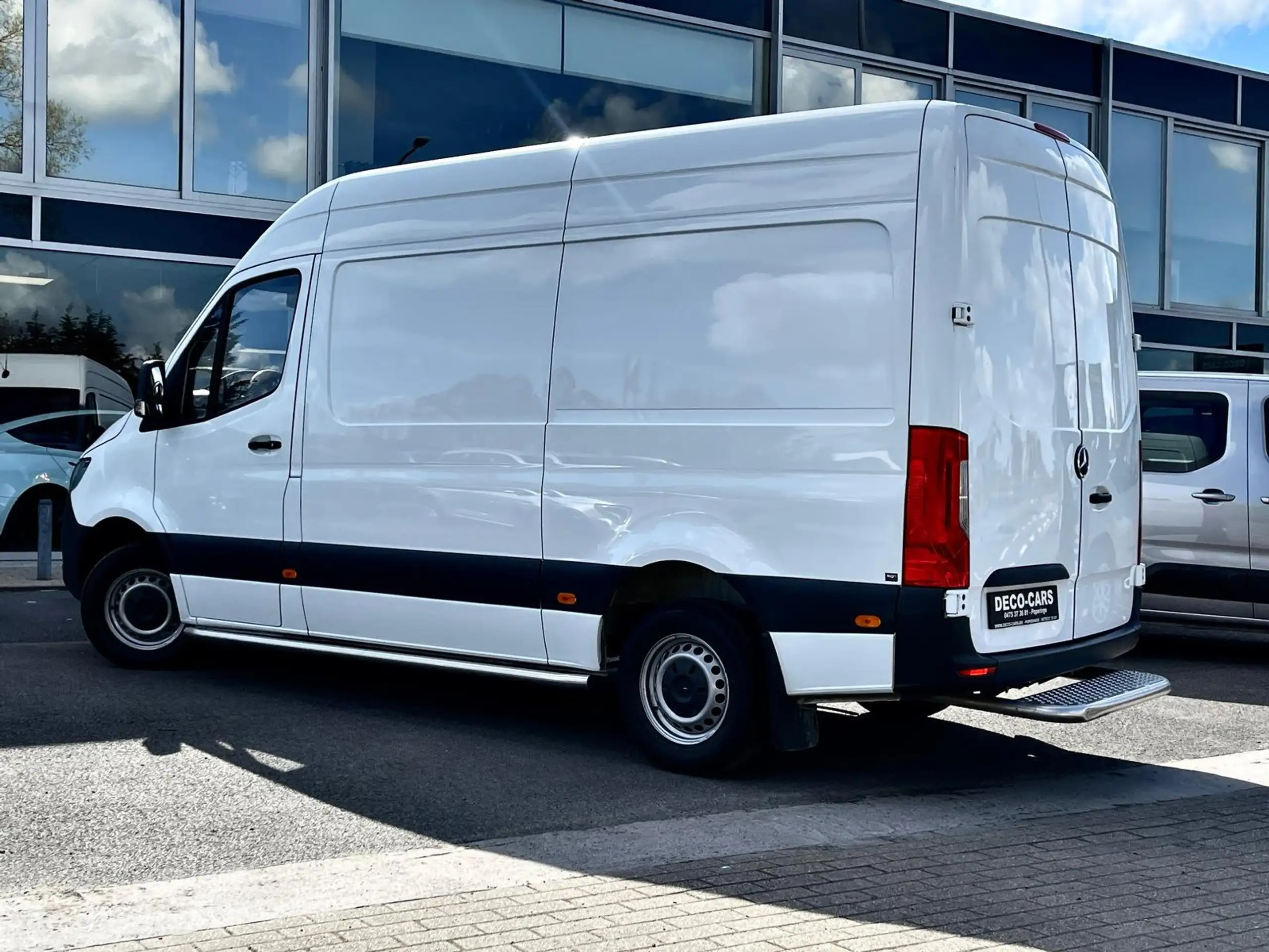 Mercedes-Benz - Sprinter