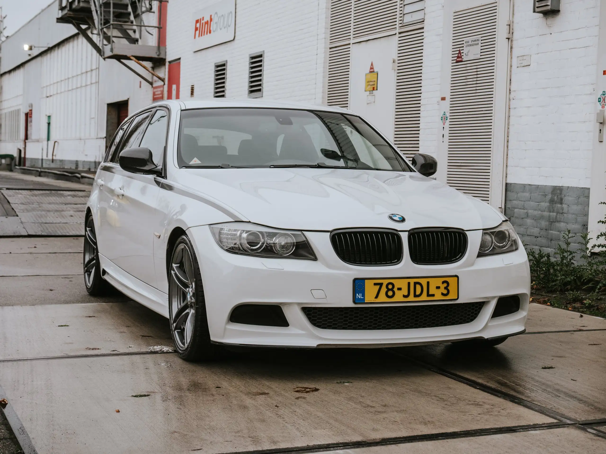 BMW - 335