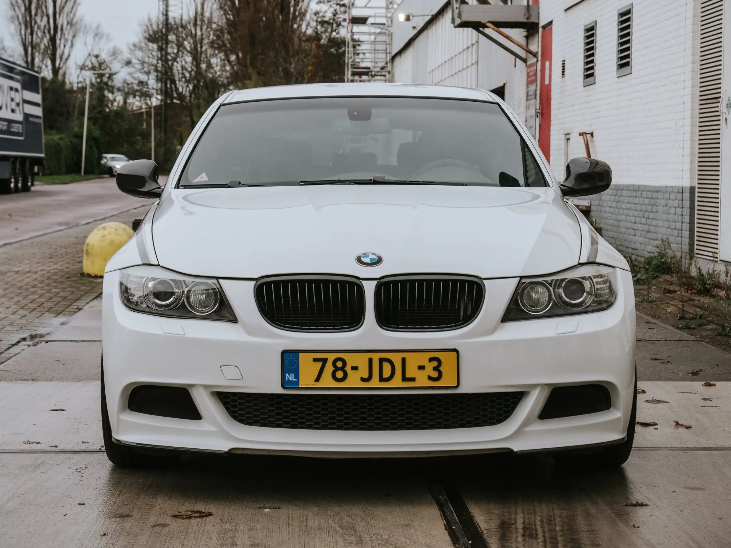 BMW - 335