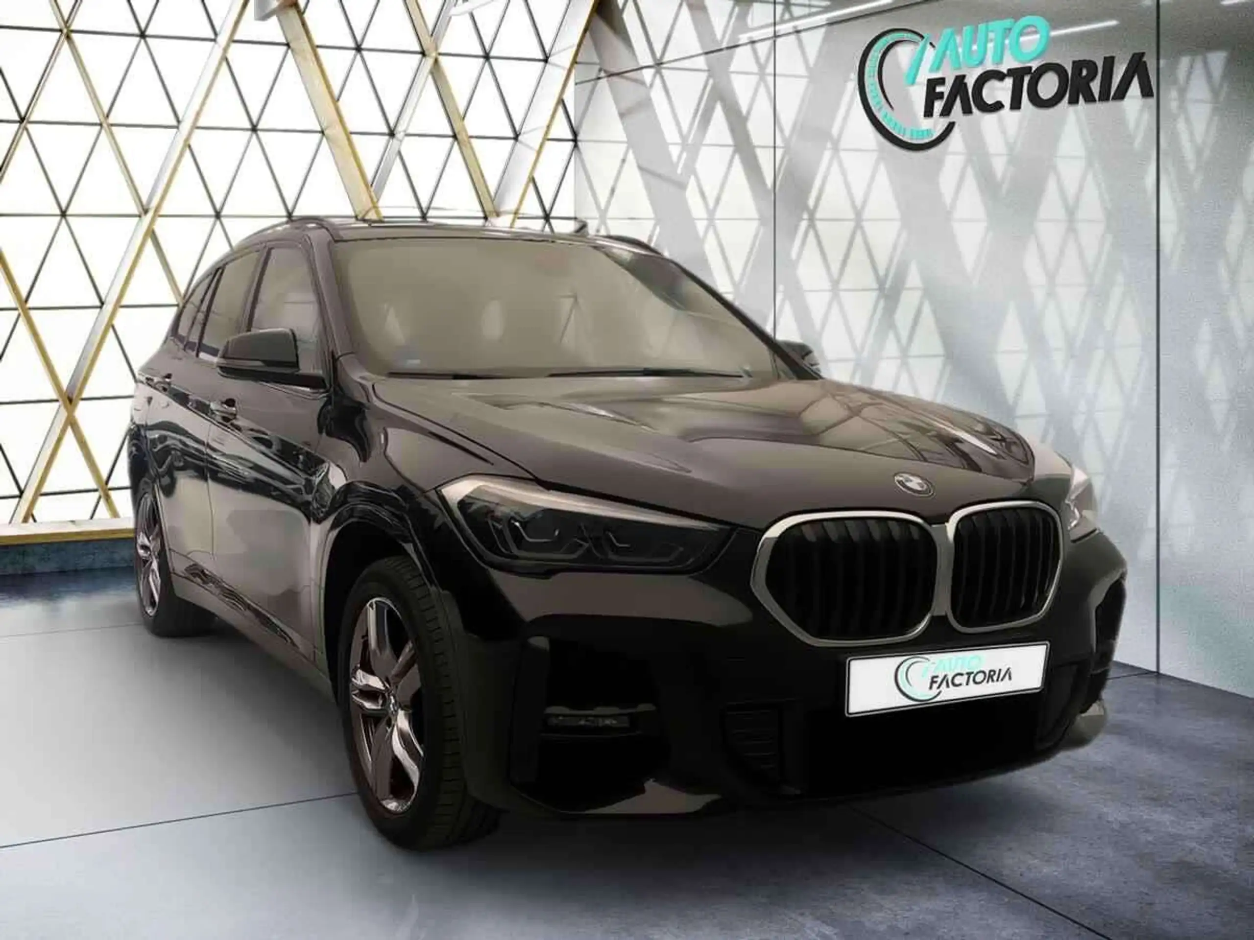 BMW - X1