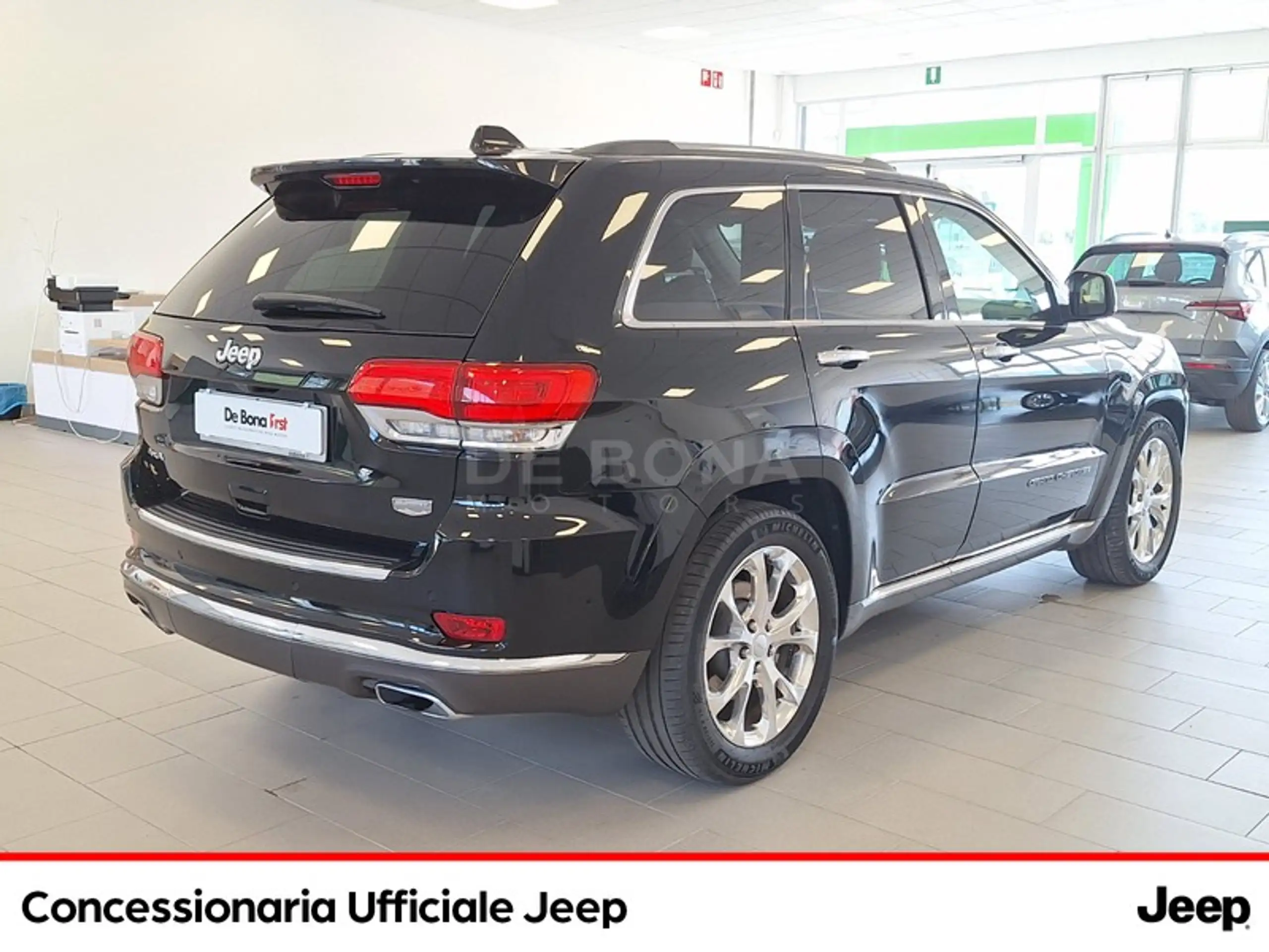 Jeep - Grand Cherokee