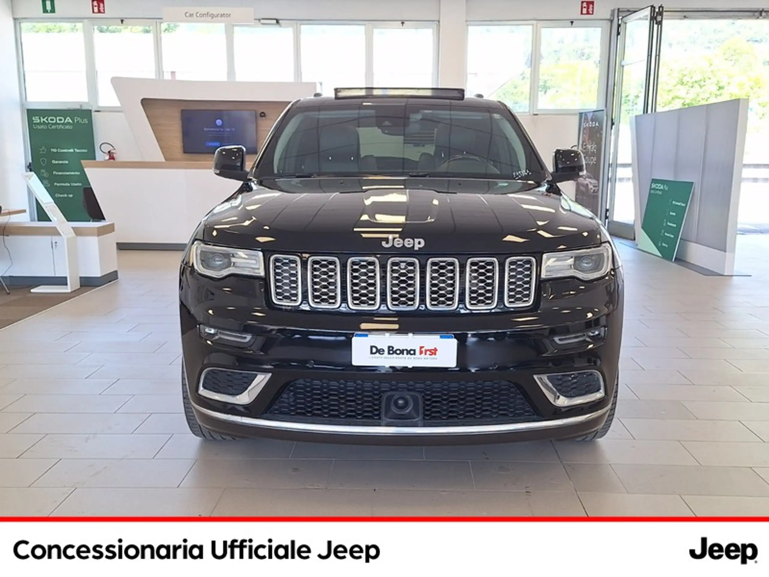 Jeep - Grand Cherokee