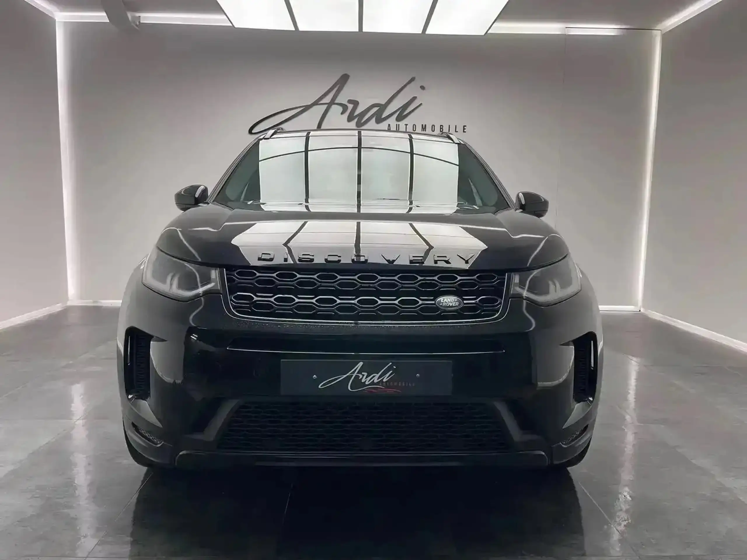 Land Rover - Discovery Sport