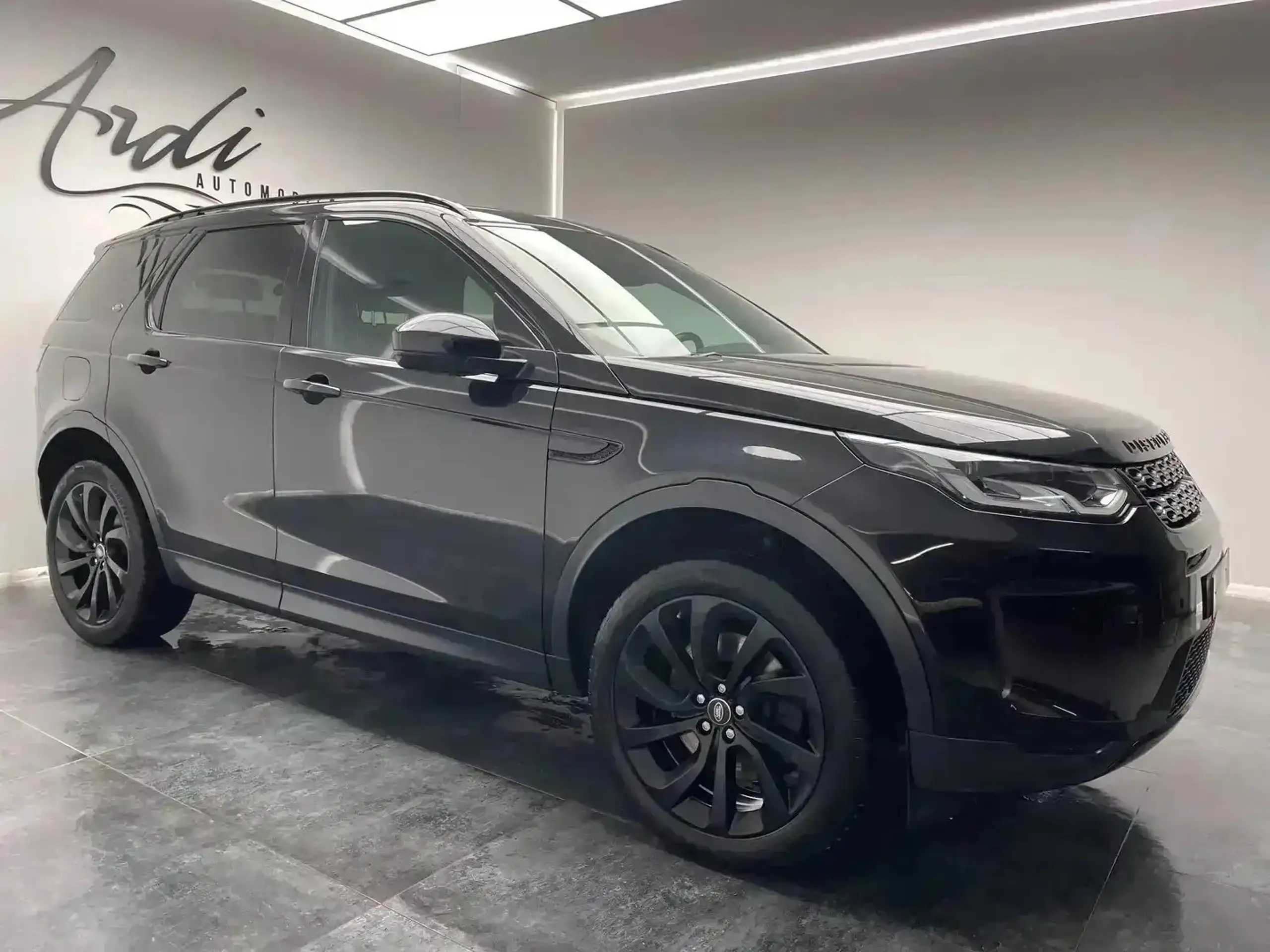 Land Rover - Discovery Sport