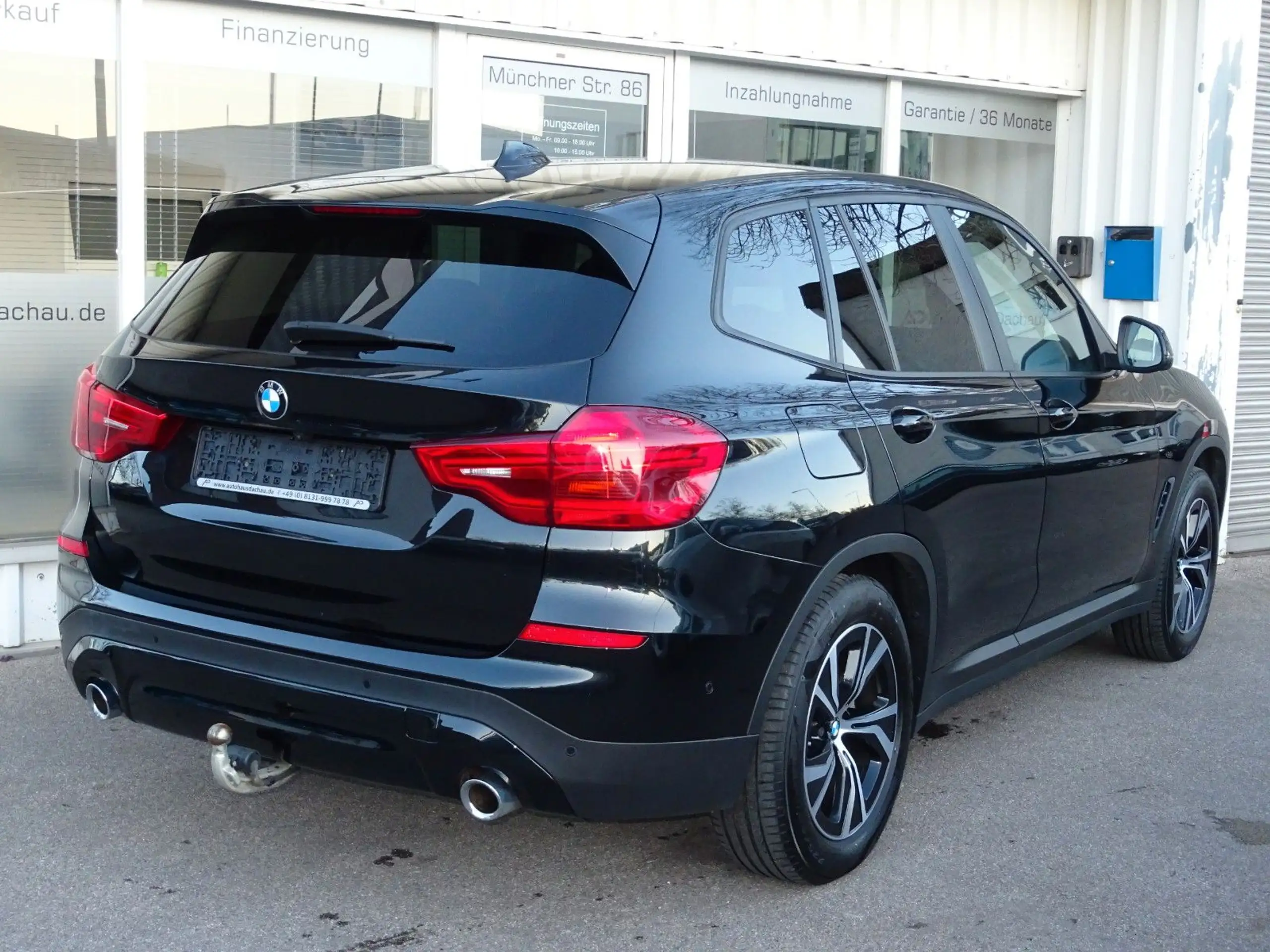 BMW - X3