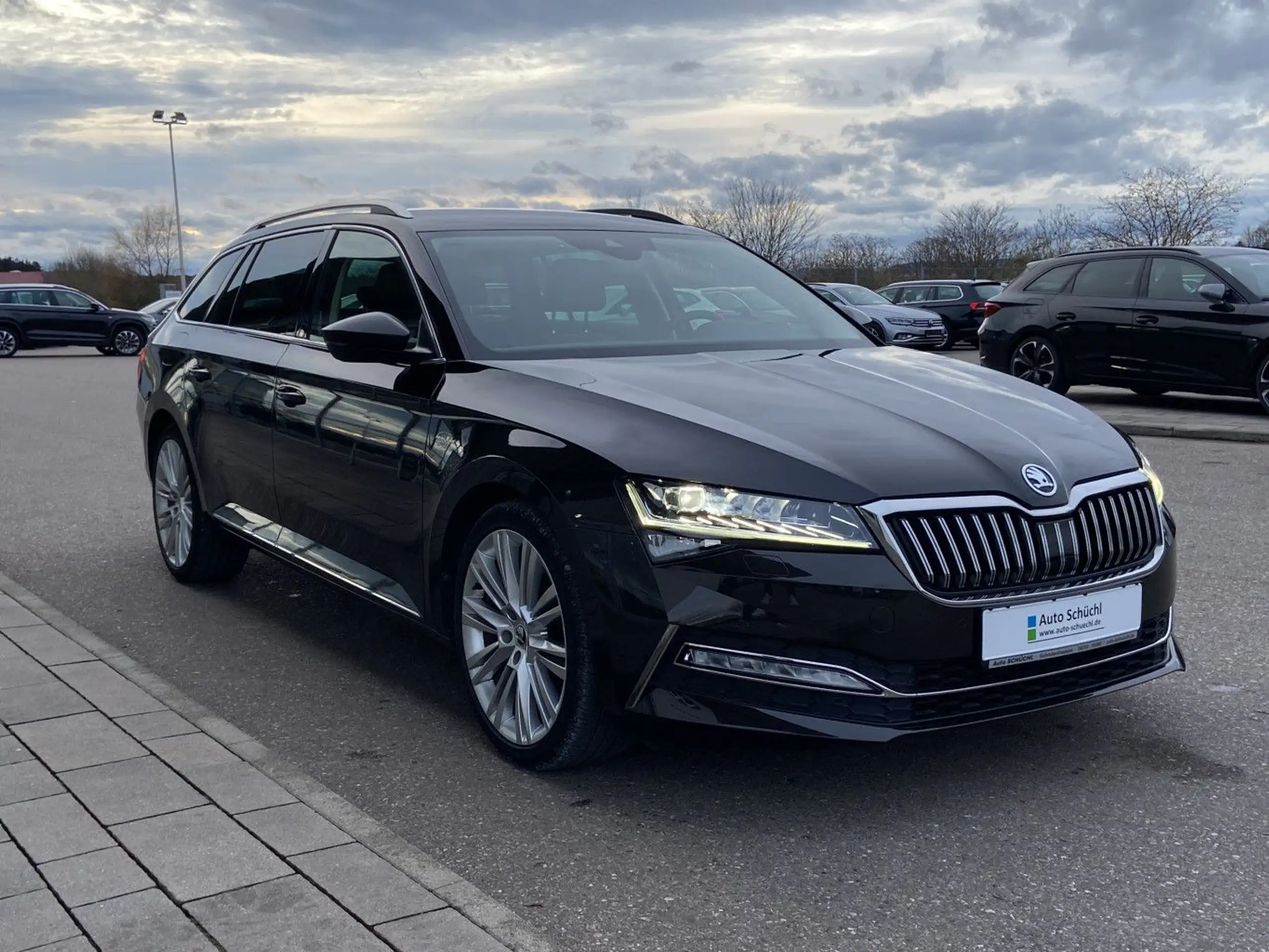 Skoda - Superb