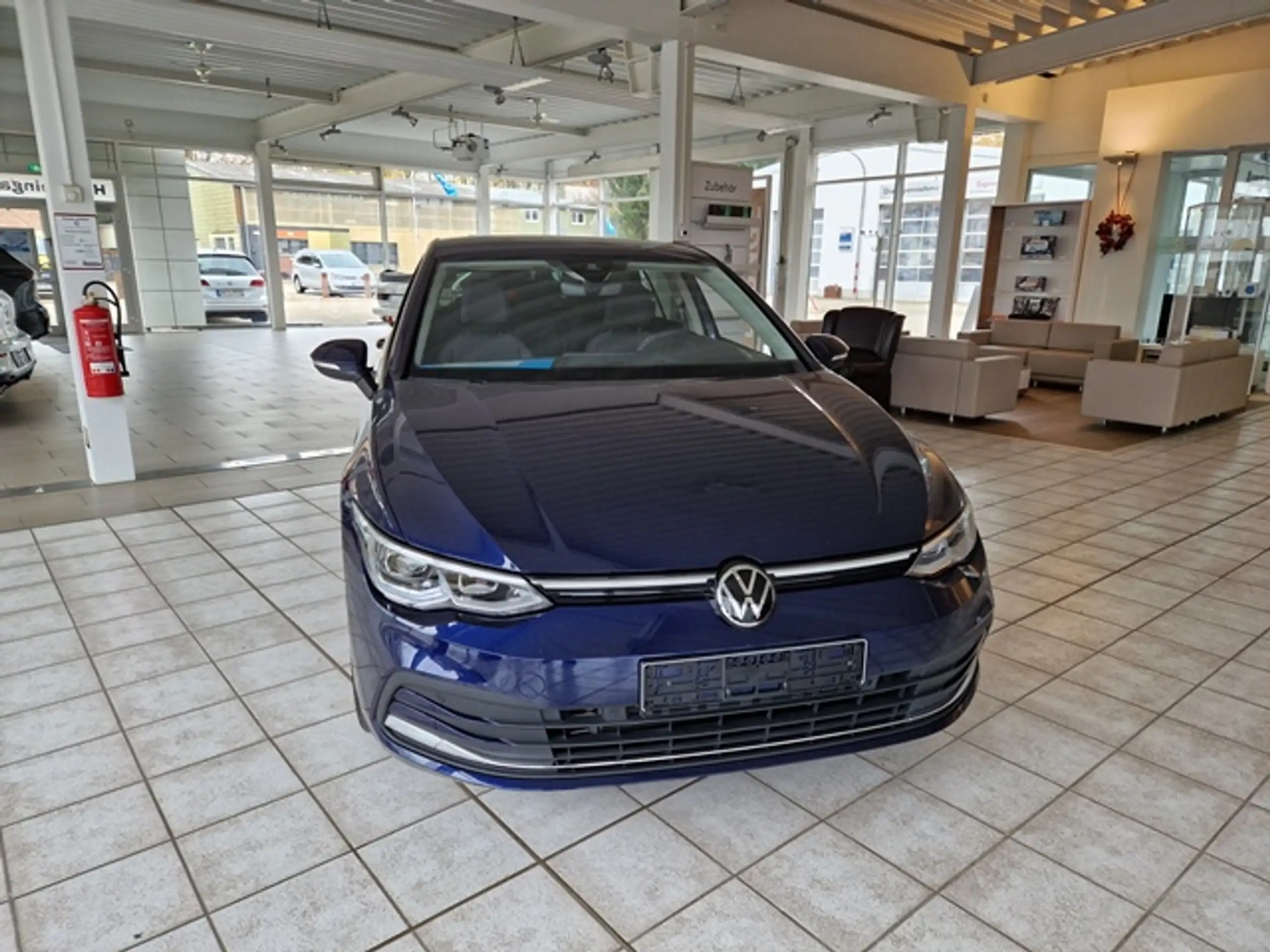 Volkswagen - Golf