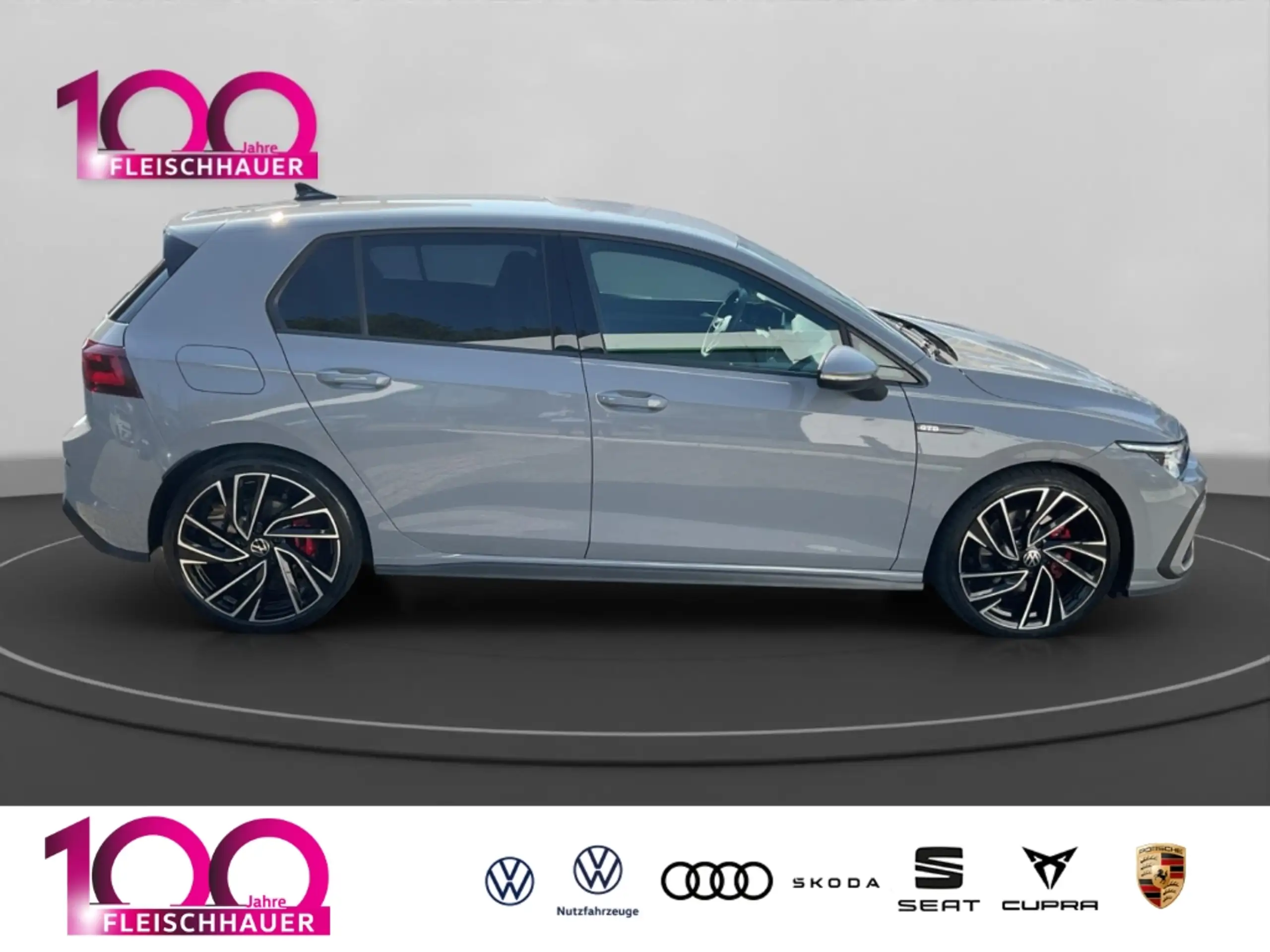 Volkswagen - Golf